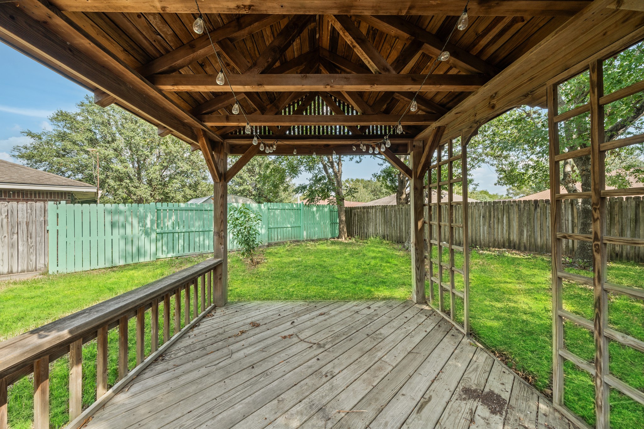 7823 Sawmill Trail Property Photo 29