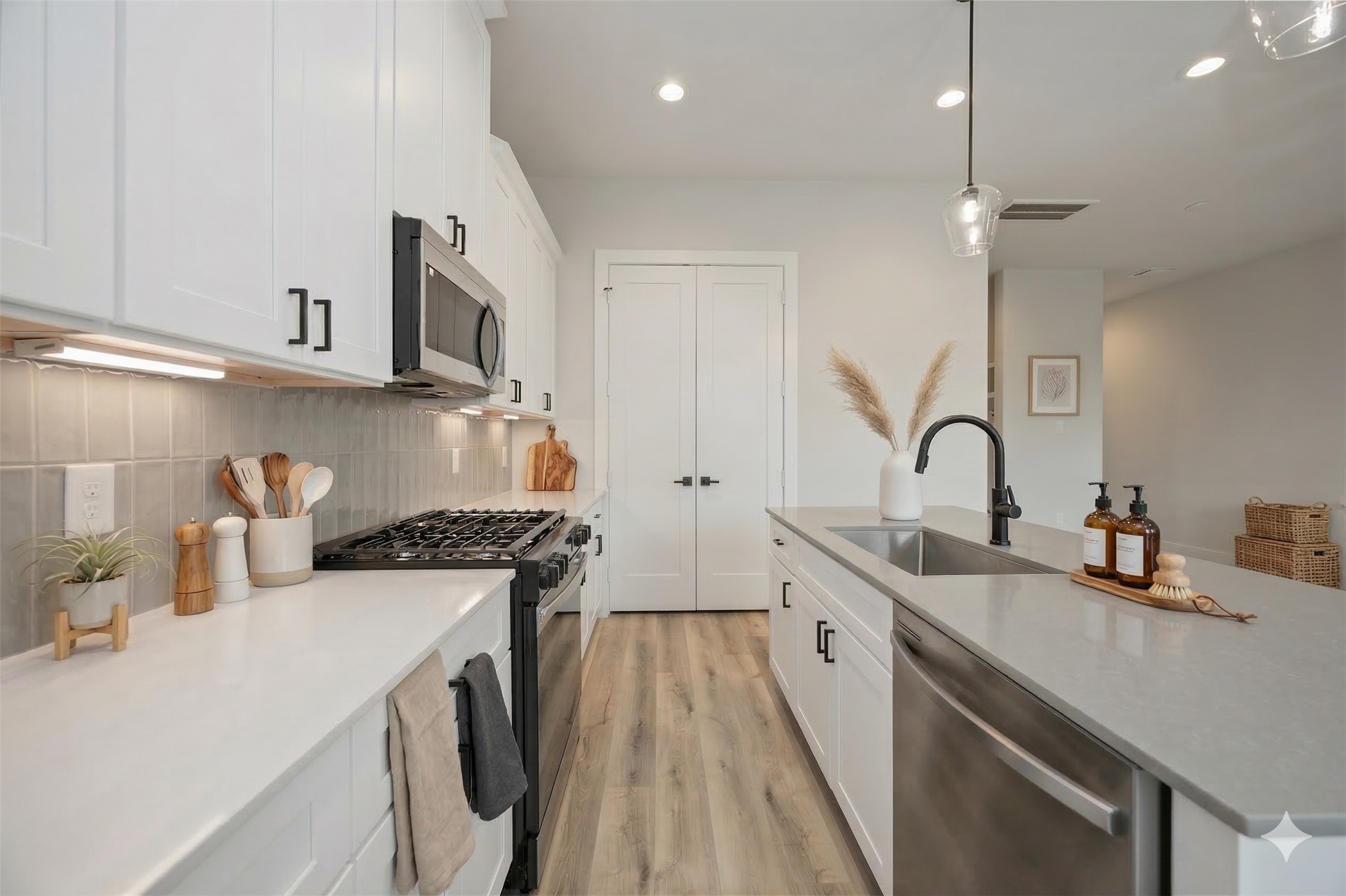 6107 De Campo Street Property Photo 2