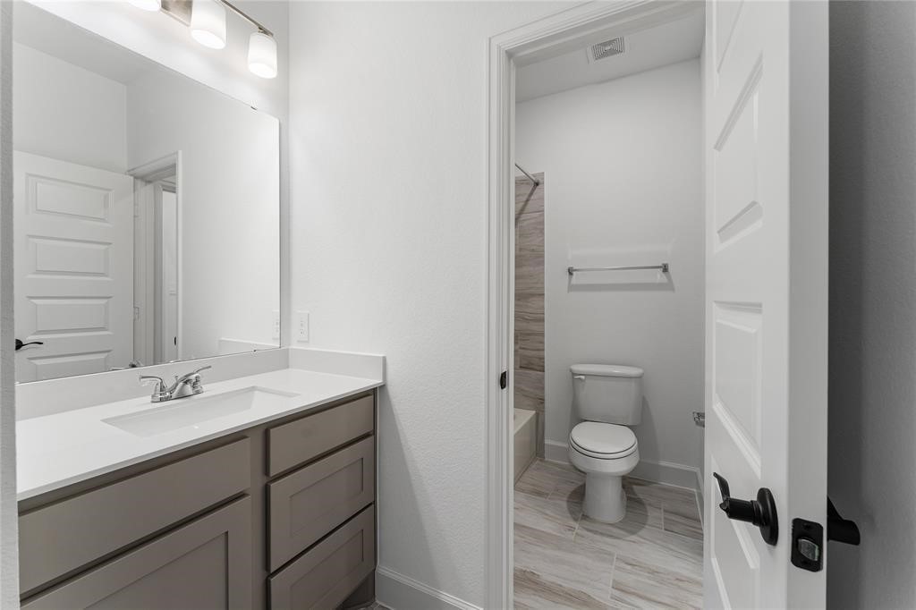 29114 Hauter Way Property Photo 40