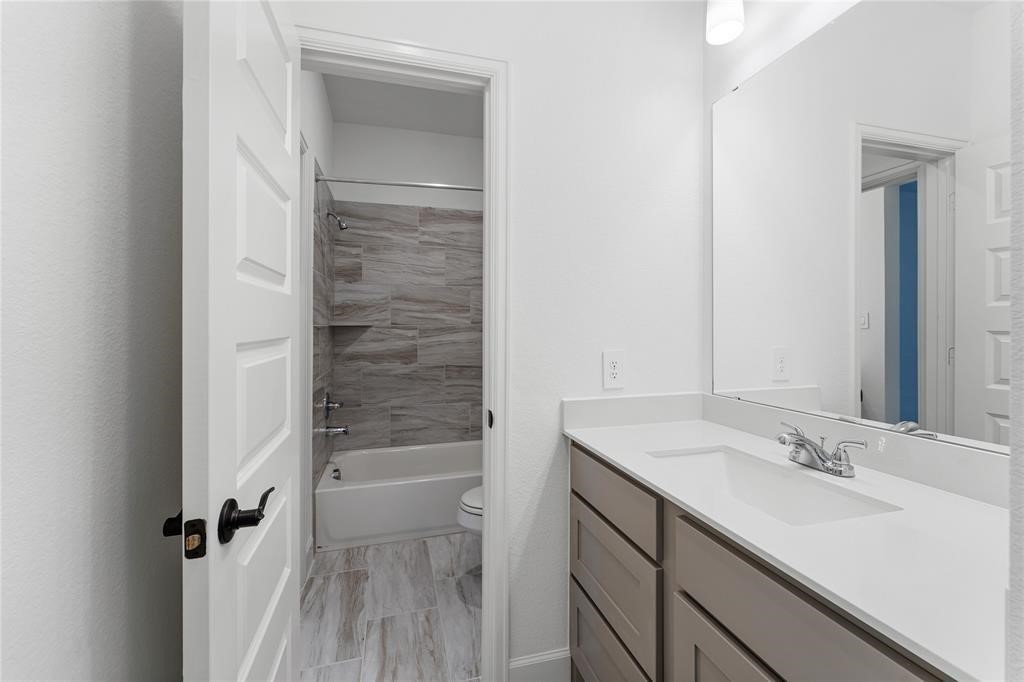 29114 Hauter Way Property Photo 41