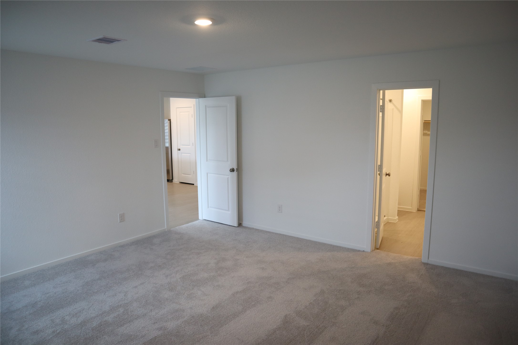 216 Lantana Ln Property Photo 8
