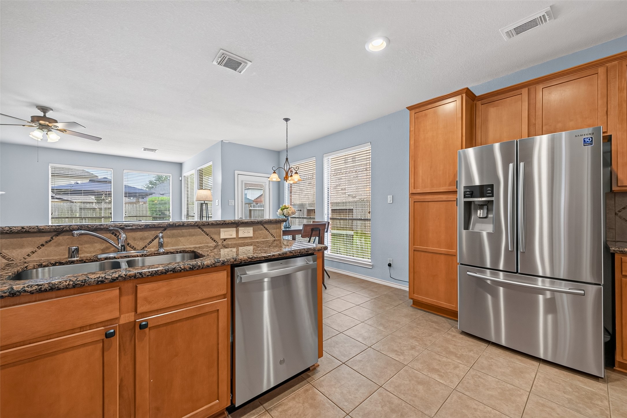 8219 Terrace Brook Drive Property Photo 16