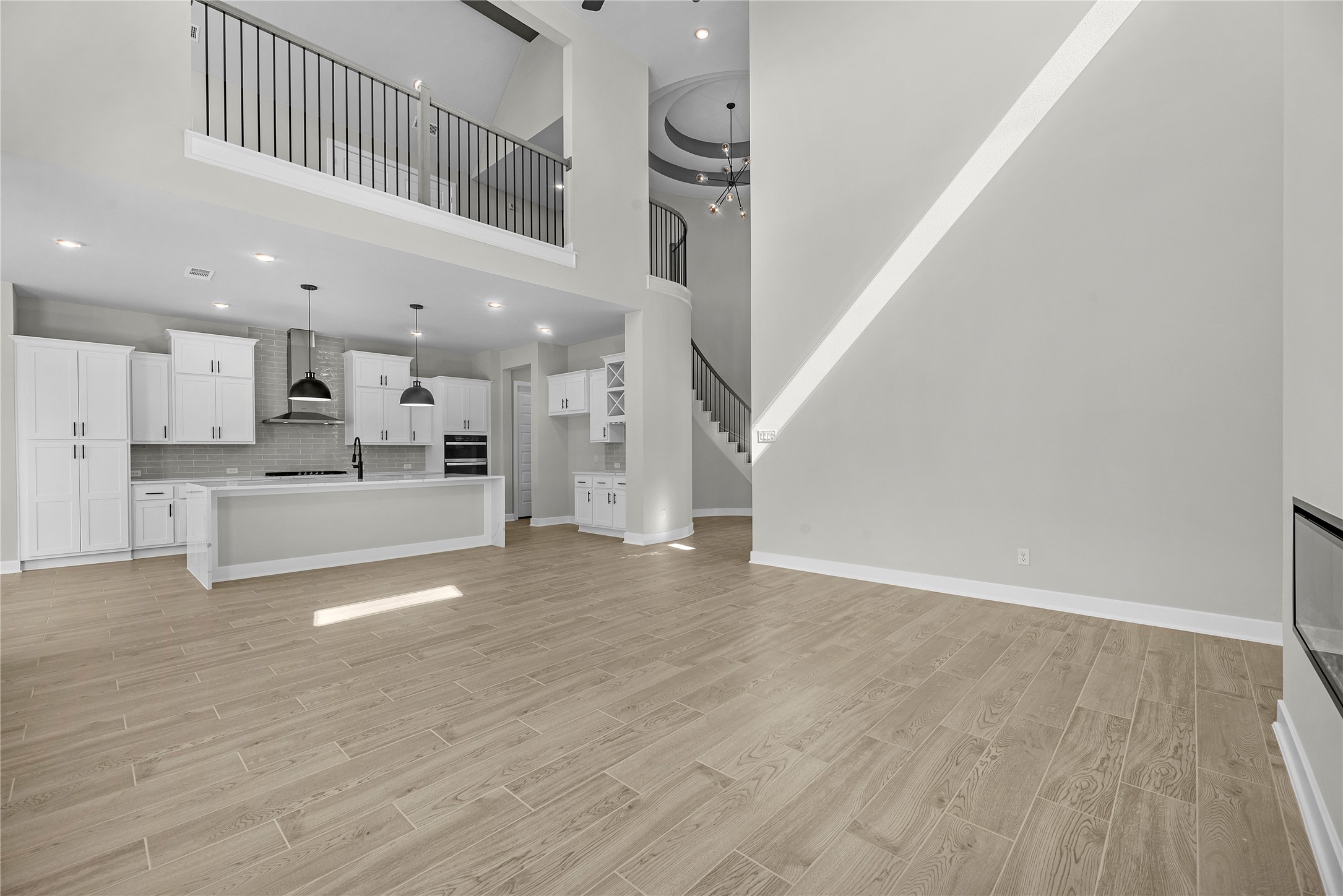 7214 Texas Wrangler Drive Property Photo 4