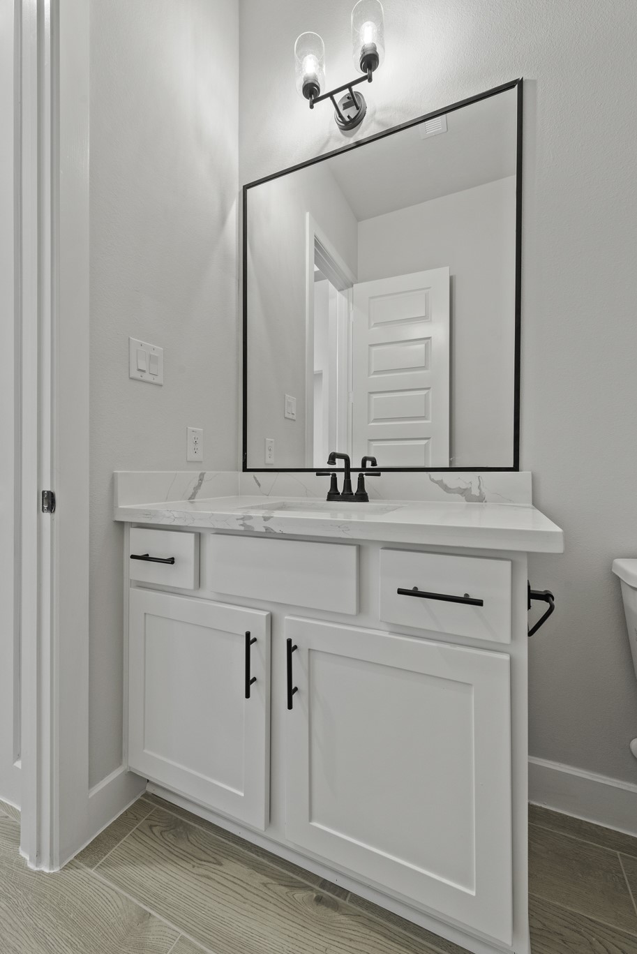 7214 Texas Wrangler Drive Property Photo 17