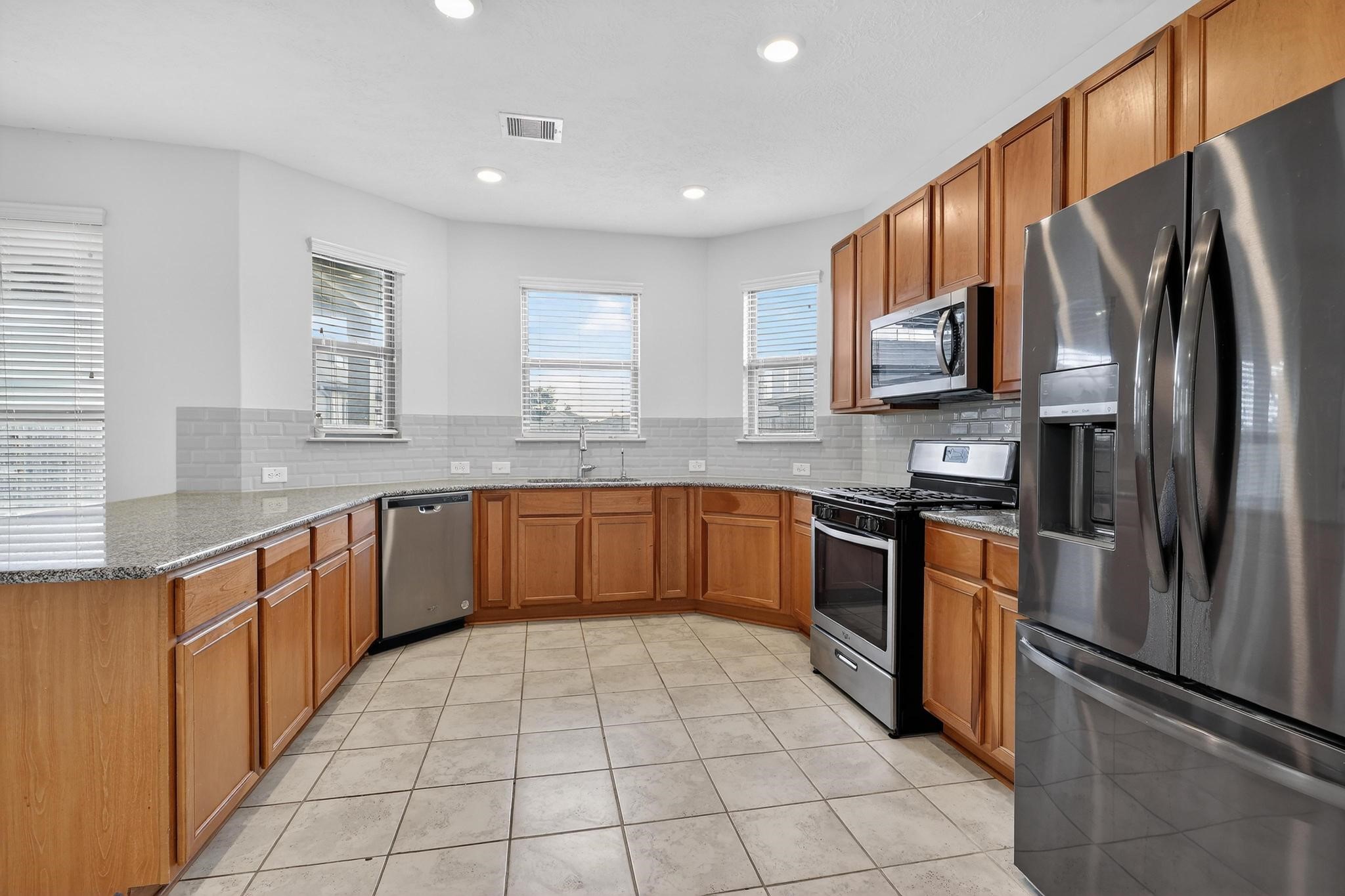 3322 Nila Creek Drive Property Photo 10