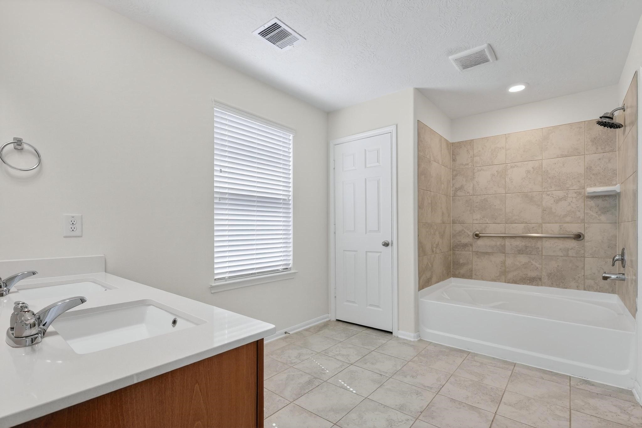 3322 Nila Creek Drive Property Photo 22
