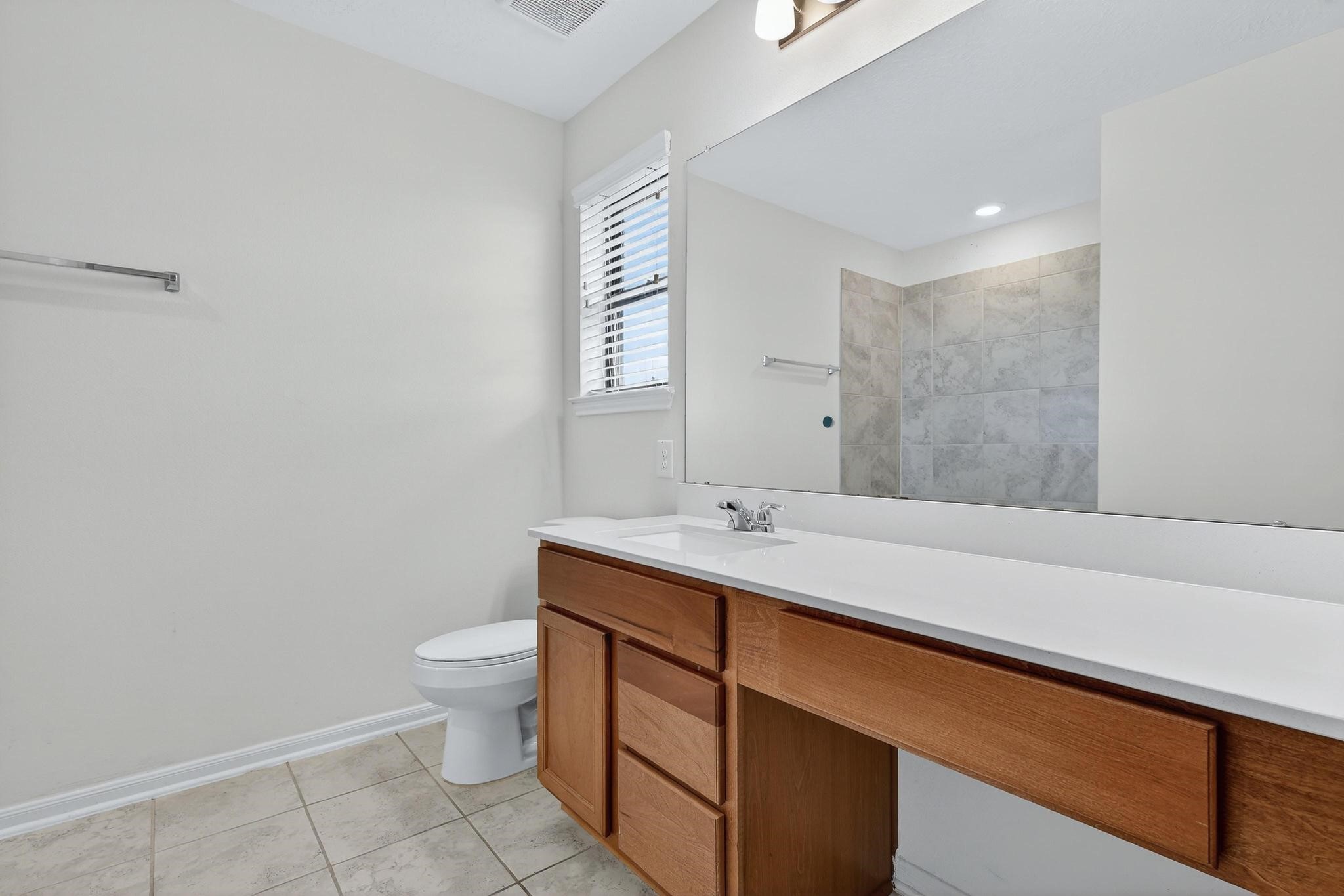 3322 Nila Creek Drive Property Photo 28