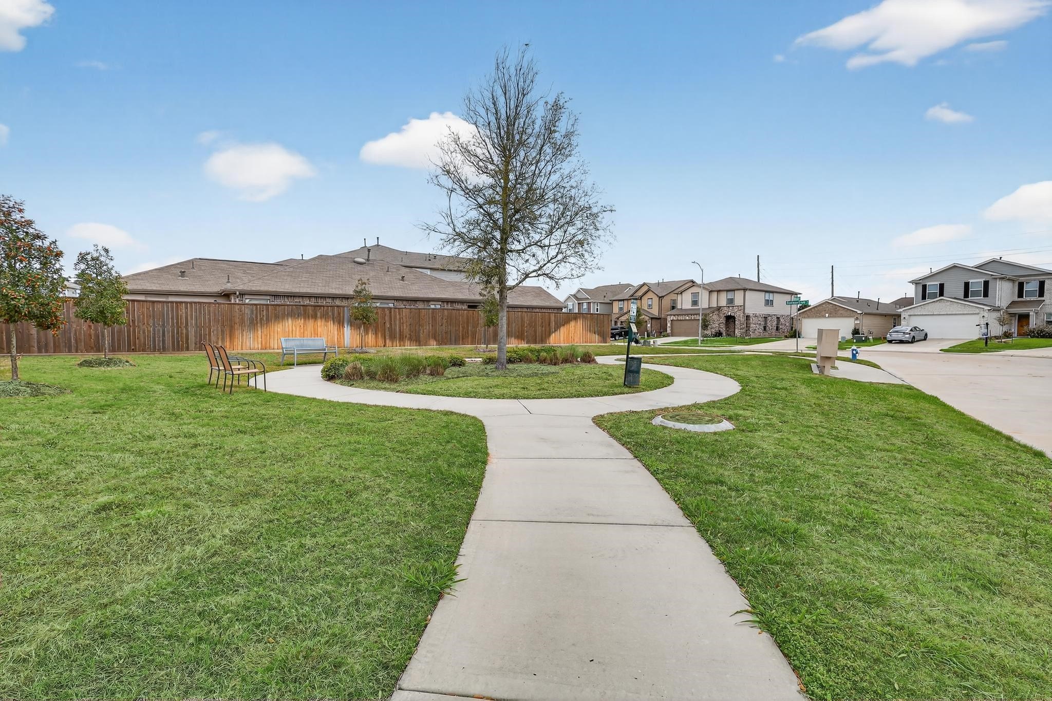 3322 Nila Creek Drive Property Photo 35
