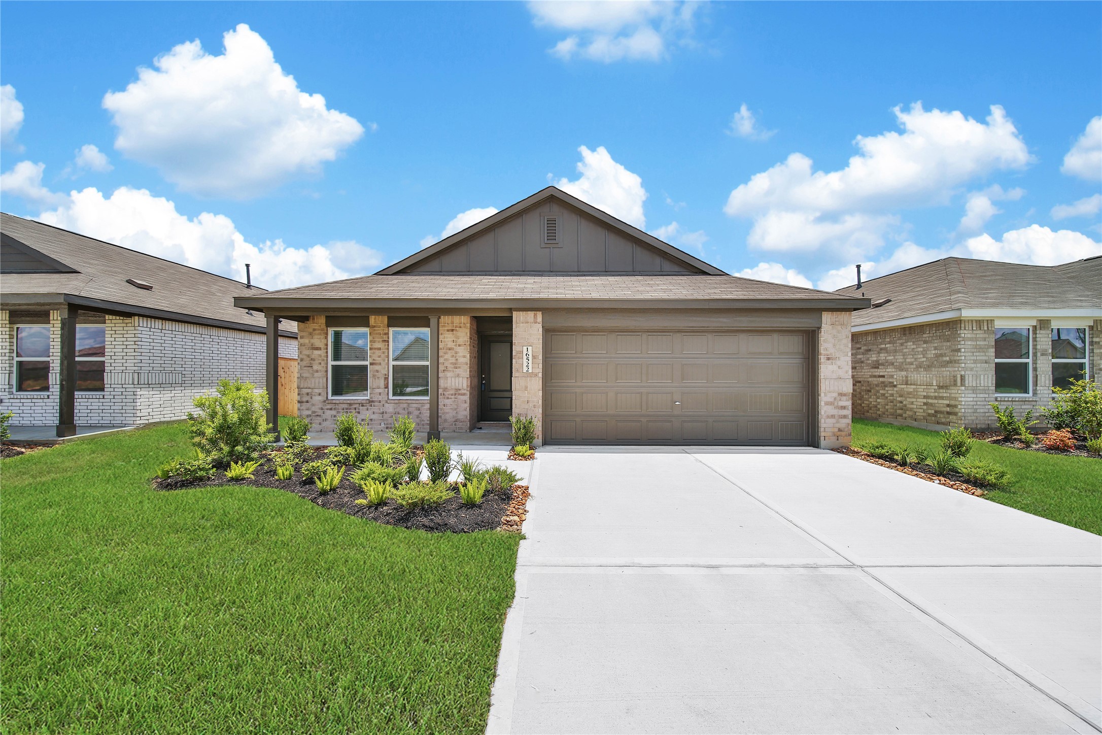 16522 Ithaca Pheasant Drive Property Photo 1