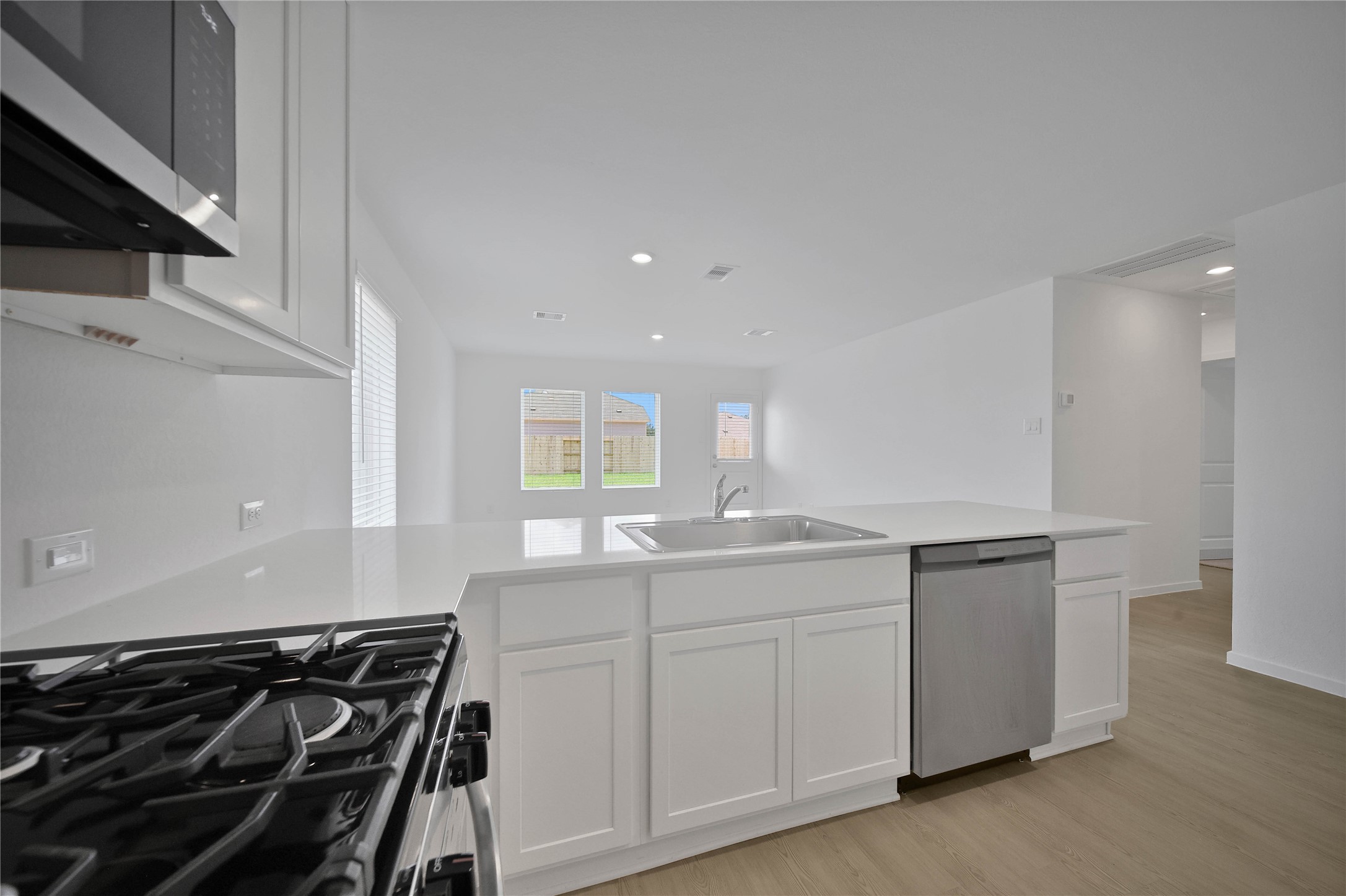16522 Ithaca Pheasant Drive Property Photo 8