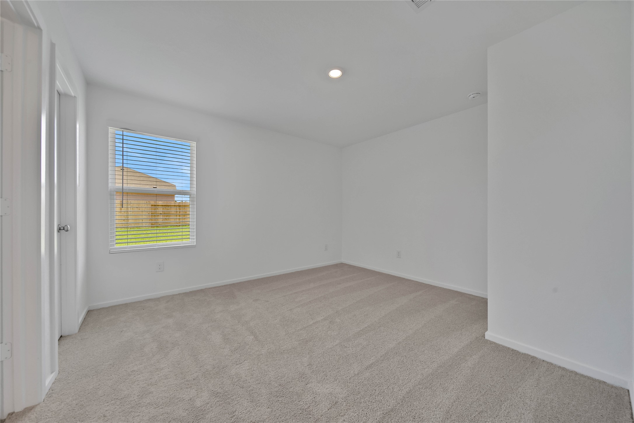16522 Ithaca Pheasant Drive Property Photo 13