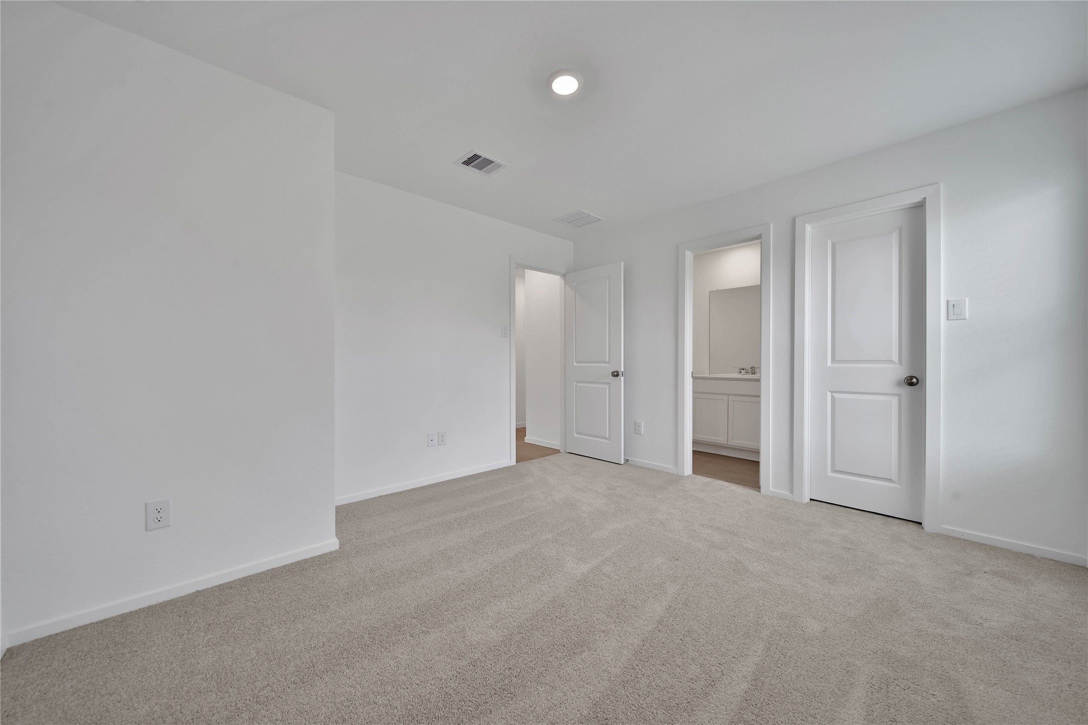 16522 Ithaca Pheasant Drive Property Photo 14