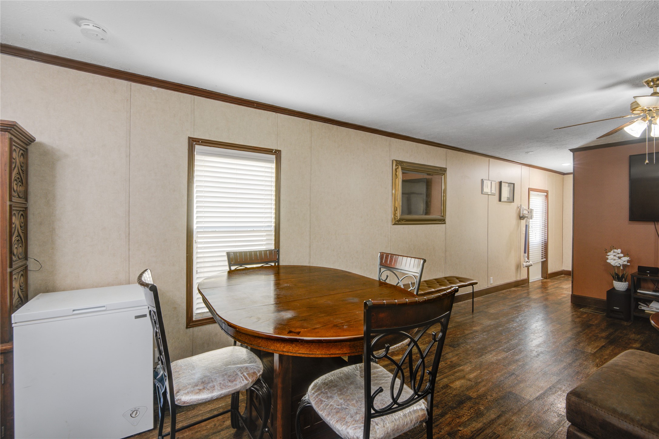 12903 Green Valley Drive Property Photo 9