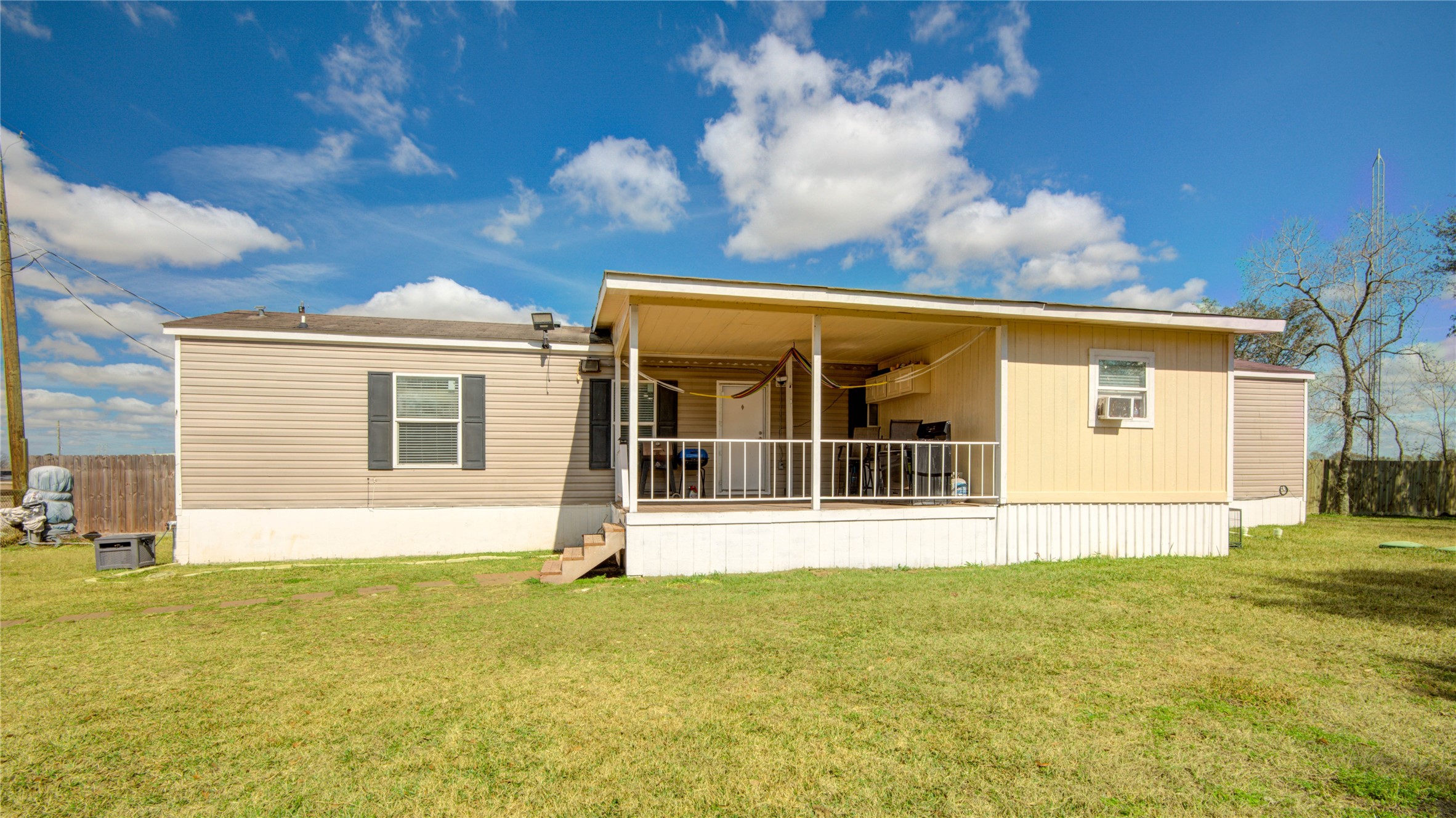 12903 Green Valley Drive Property Photo 32