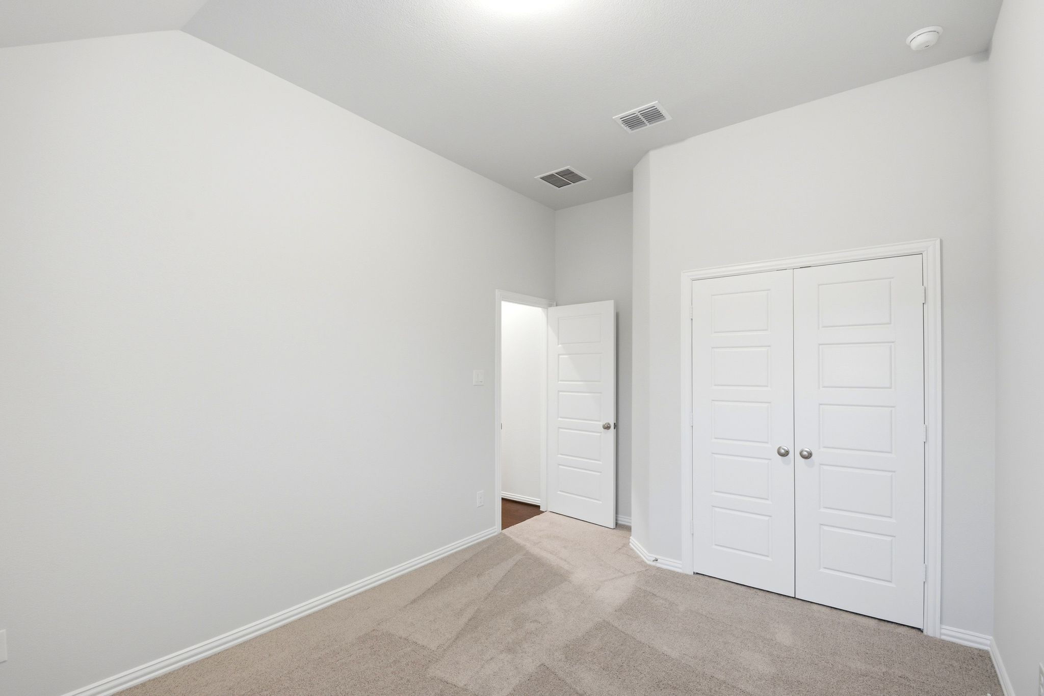 2106 Villa Flora Lane Property Photo 25