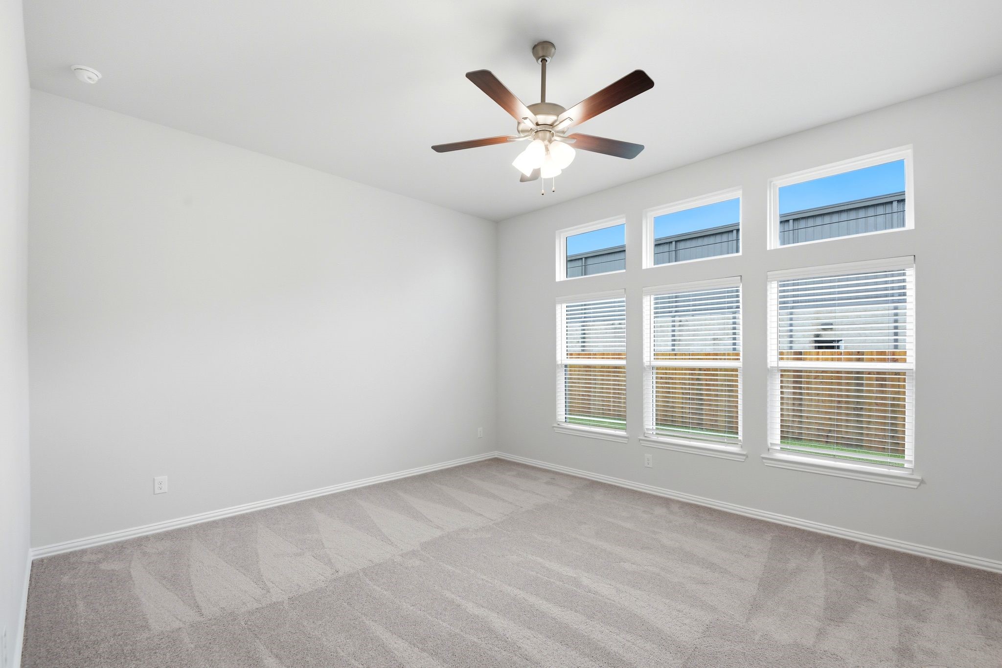 2106 Villa Flora Lane Property Photo 36