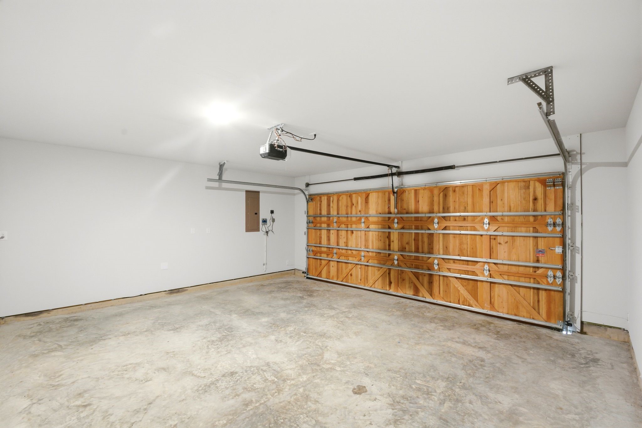 2106 Villa Flora Lane Property Photo 41