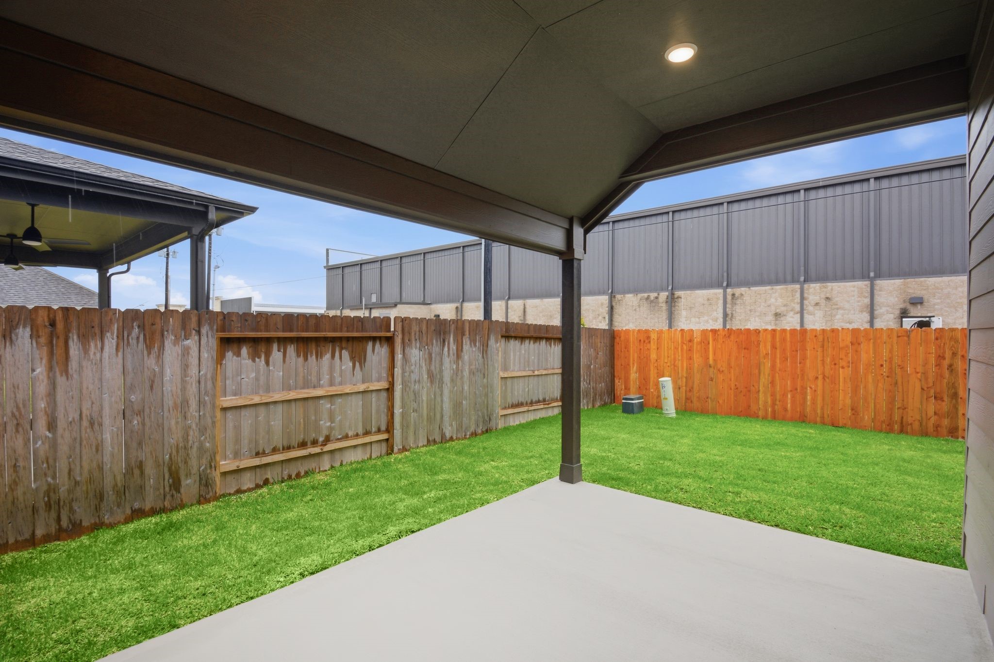 2106 Villa Flora Lane Property Photo 43