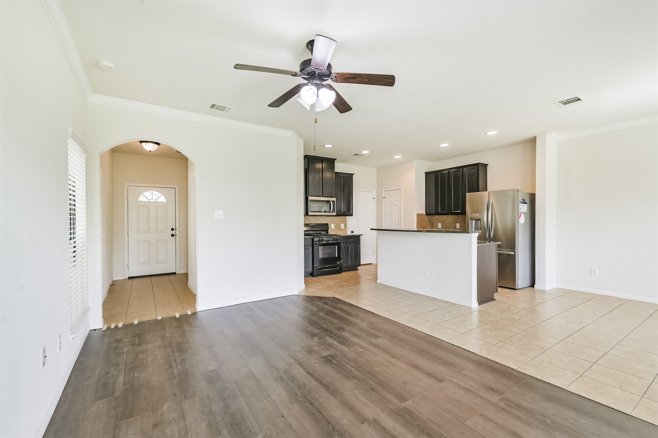 6643 Sharpstone Creek Lane Property Photo 7