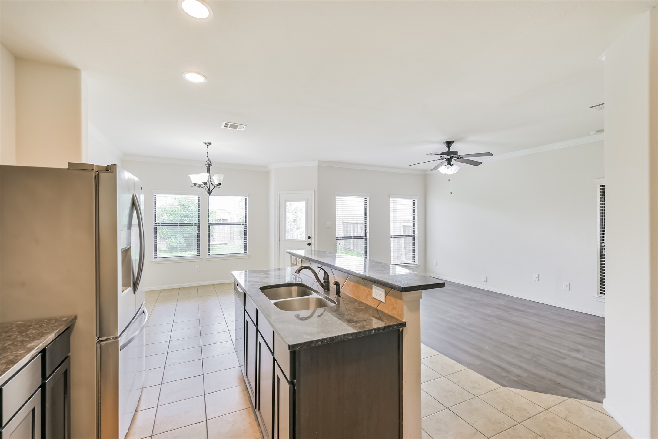 6643 Sharpstone Creek Lane Property Photo 10