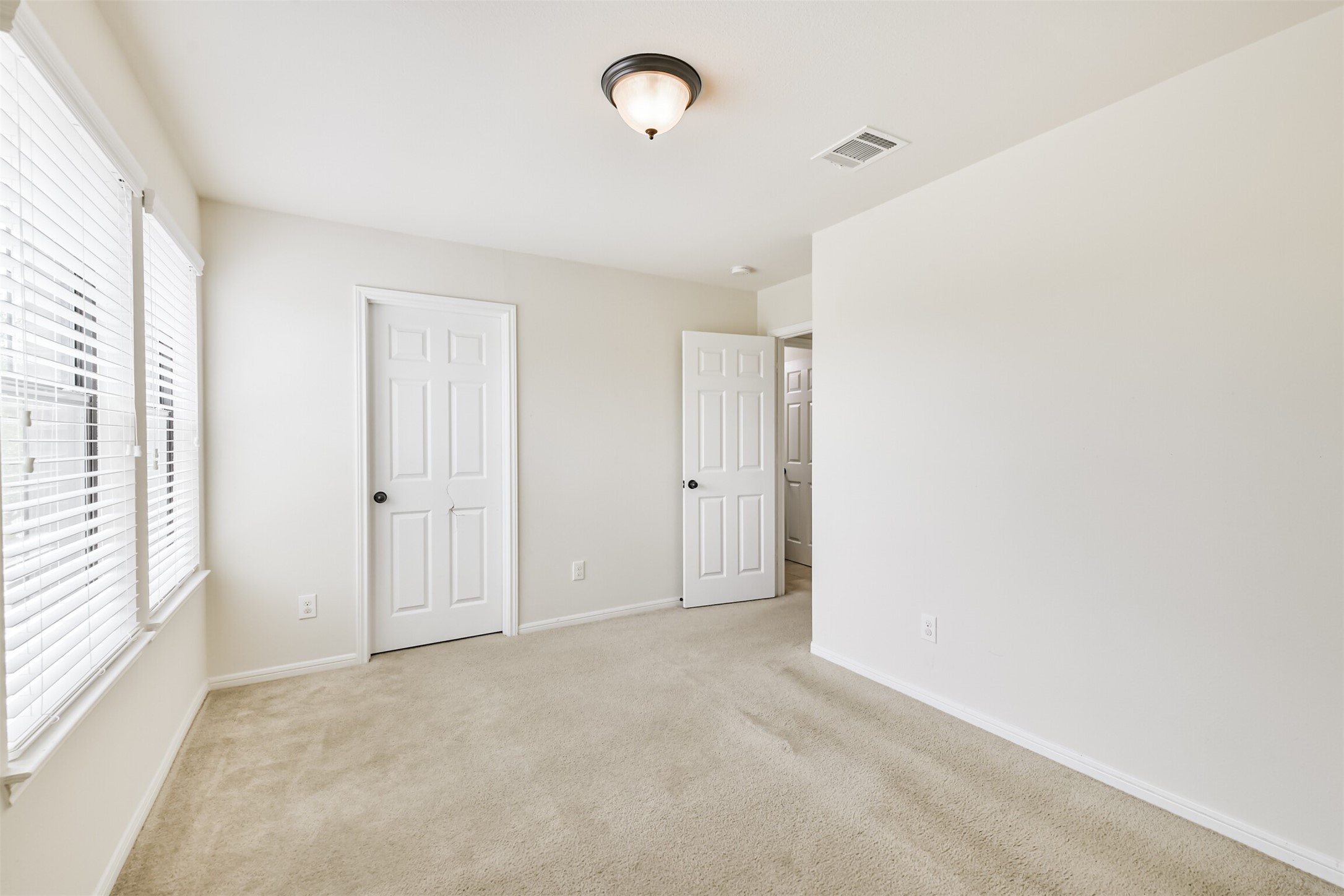 6643 Sharpstone Creek Lane Property Photo 27