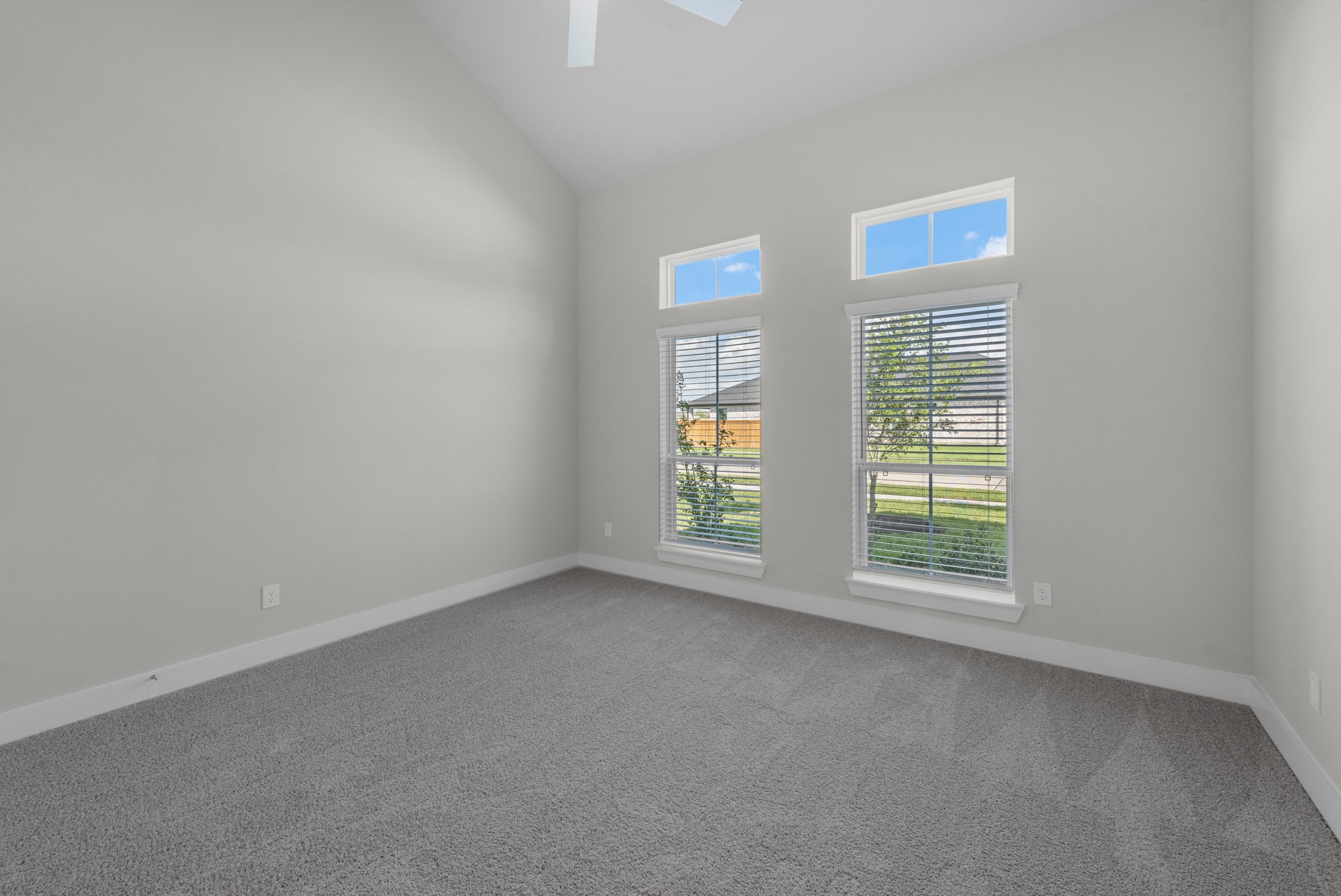 4523 Breezewood Drive Property Photo 17