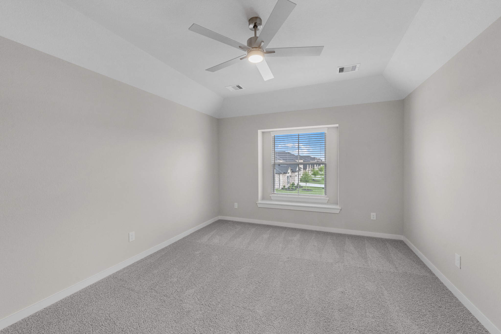 4523 Breezewood Drive Property Photo 25