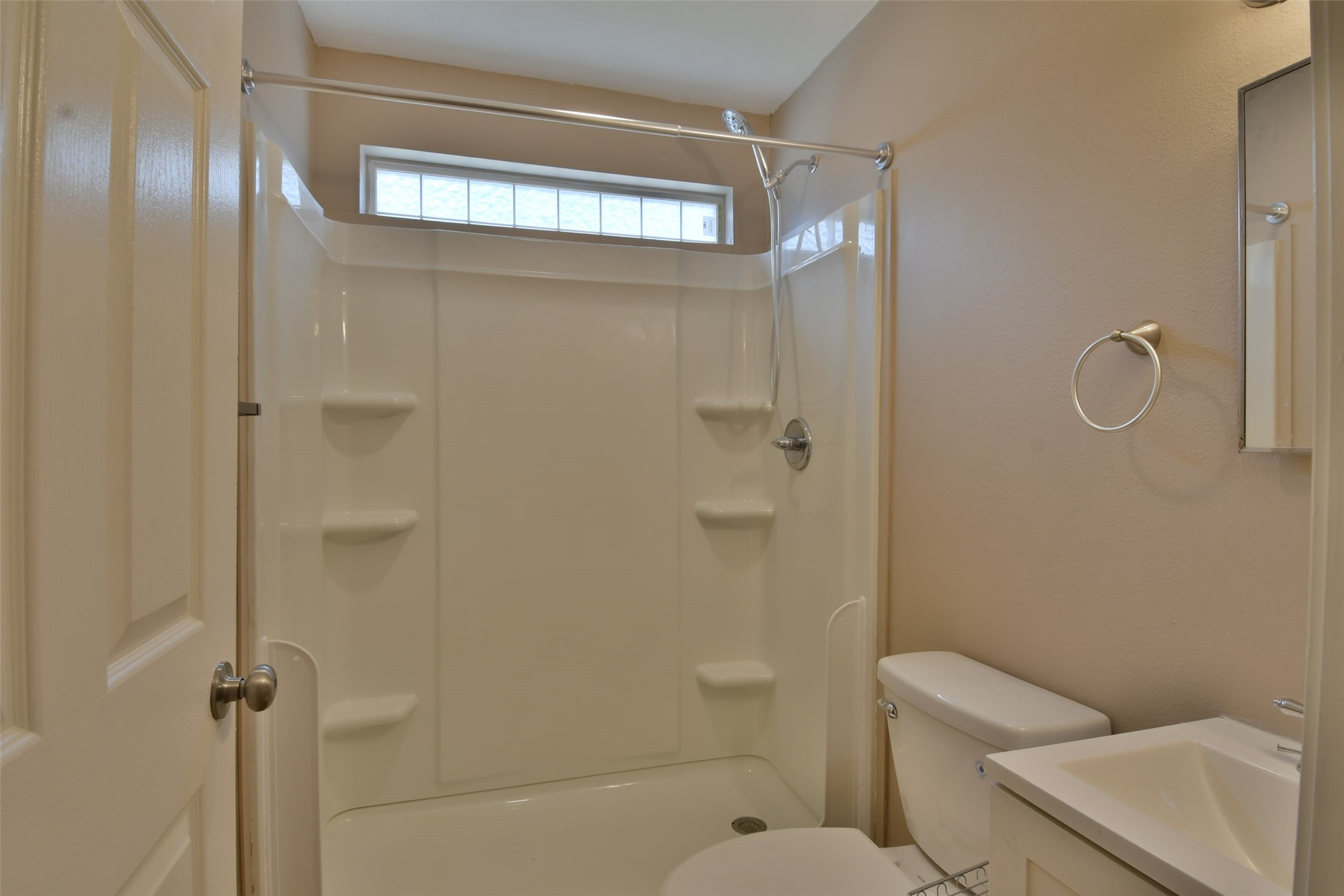 1506 Wyandotte Lane Property Photo 17