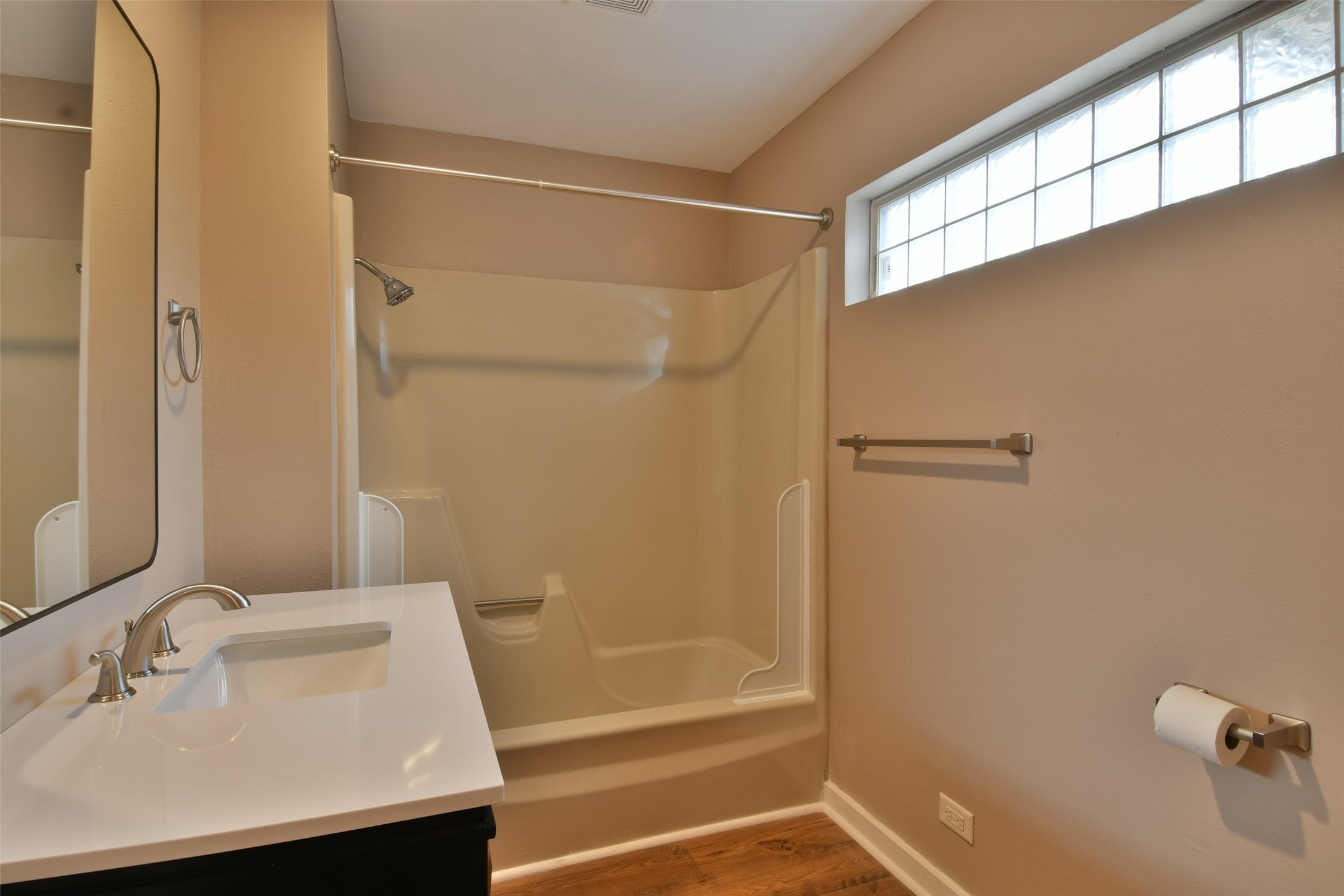 1506 Wyandotte Lane Property Photo 18