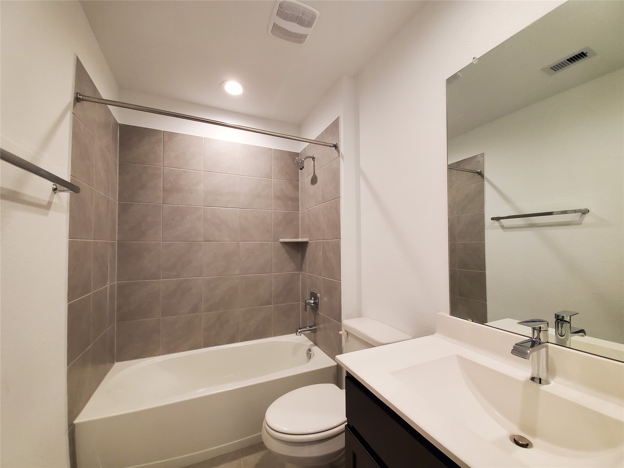 3314 Dagostino Creek Drive Property Photo 6