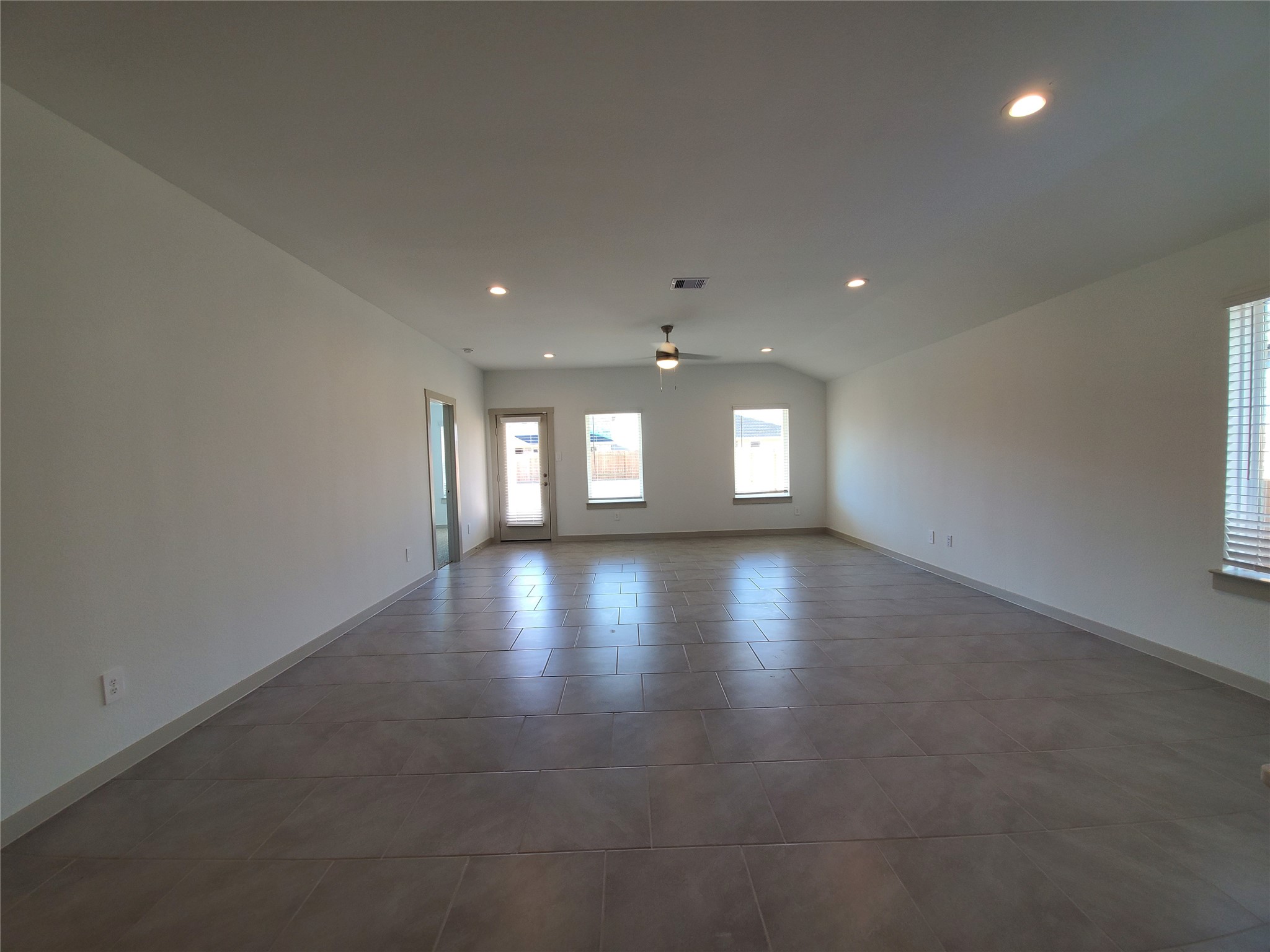 3314 Dagostino Creek Drive Property Photo 14
