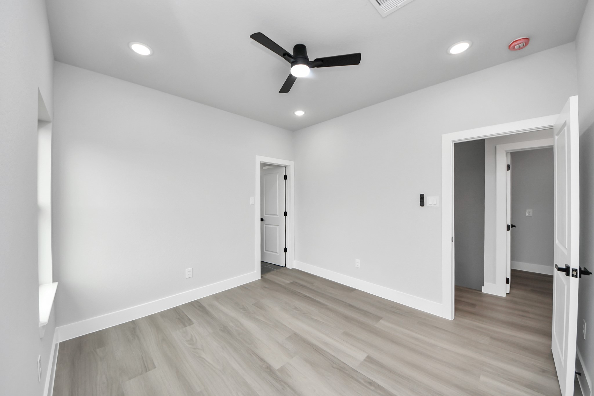 6816 Del Rio Street Property Photo 34