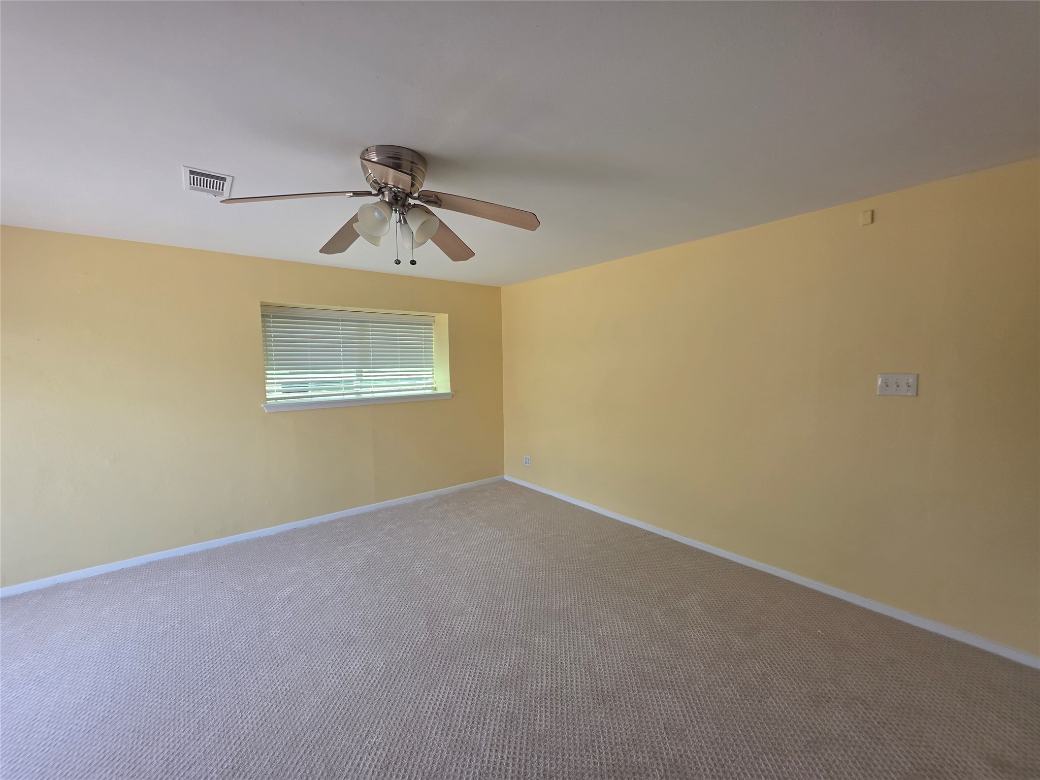 7334 Darnell Street Property Photo 5
