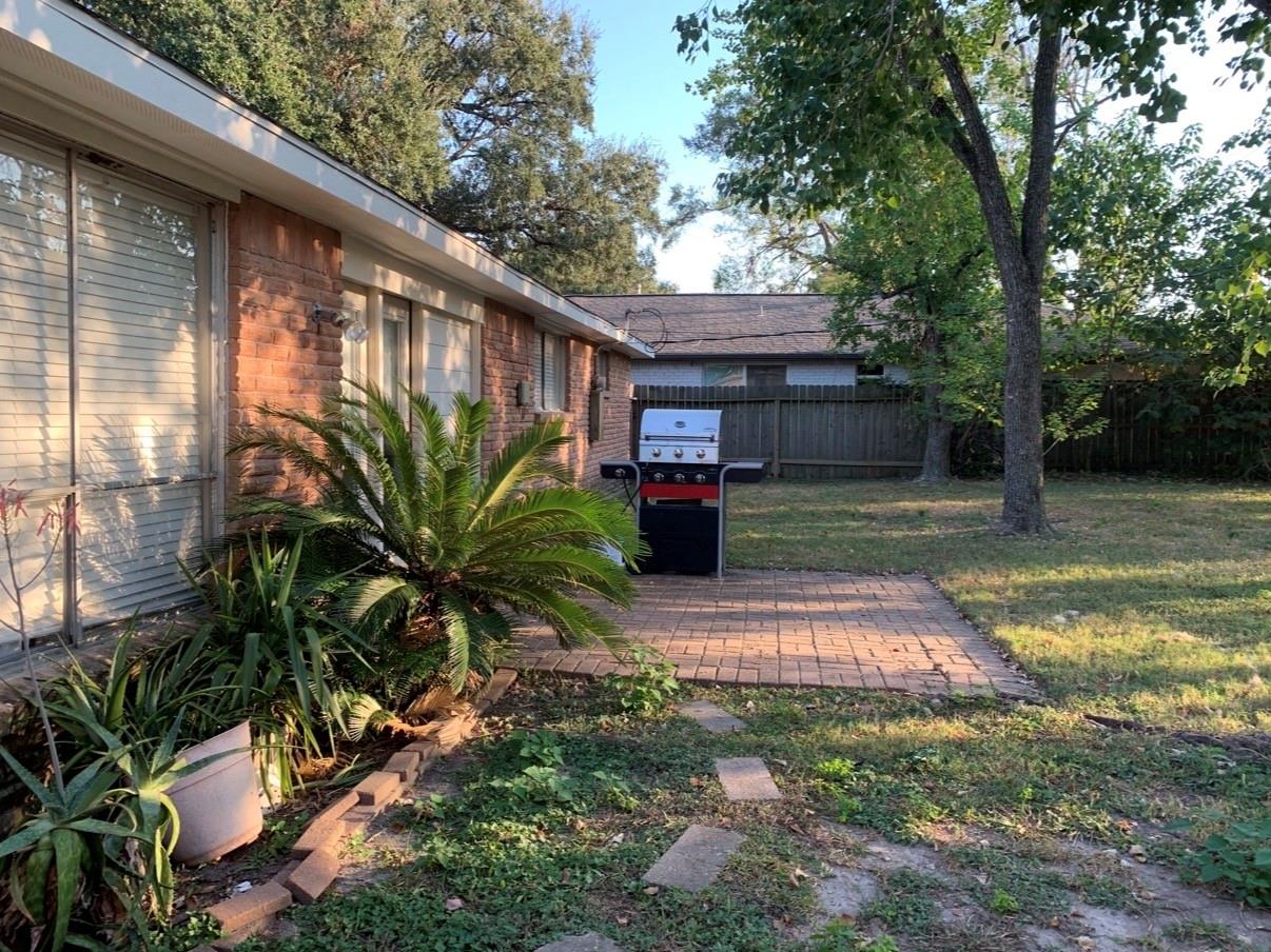 10734 Braewick Drive Property Photo 16