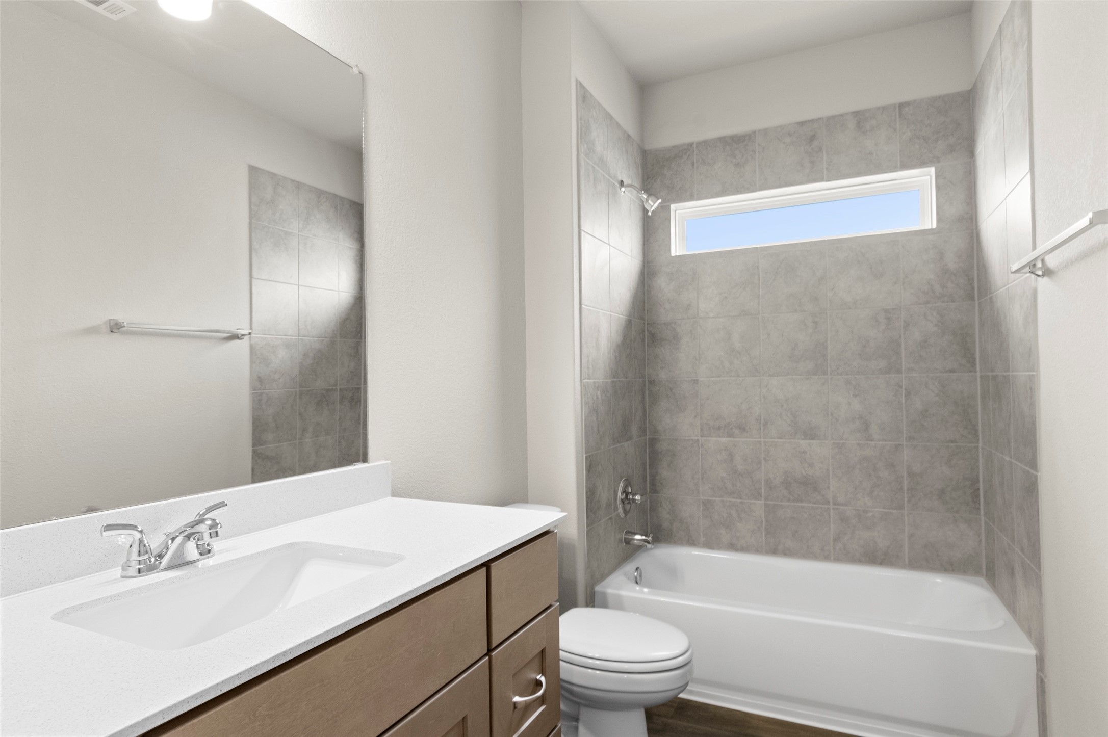 4529 Blue Mountain Laurel Street Property Photo 12