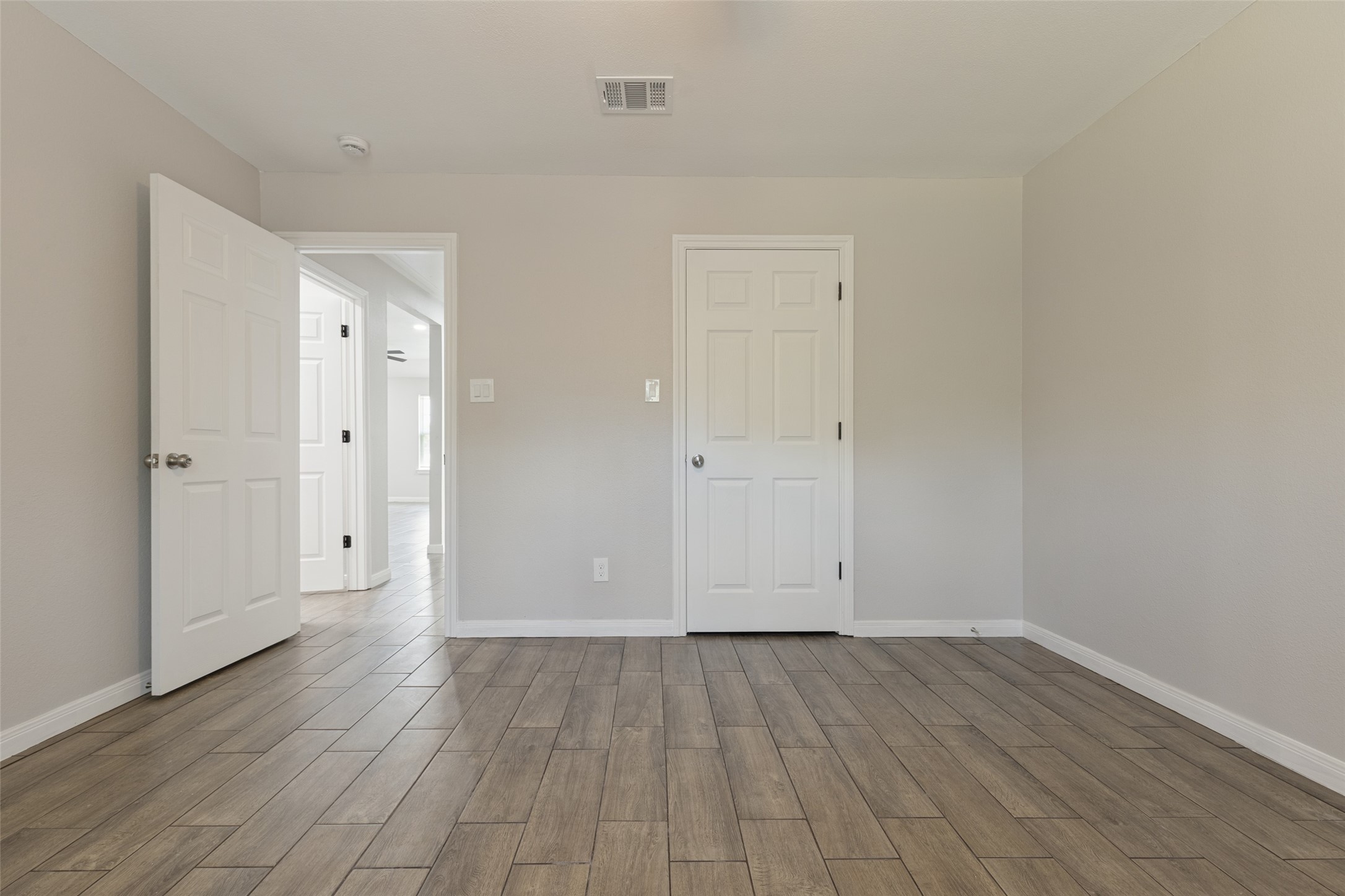 5214 Pomander Road Property Photo 11
