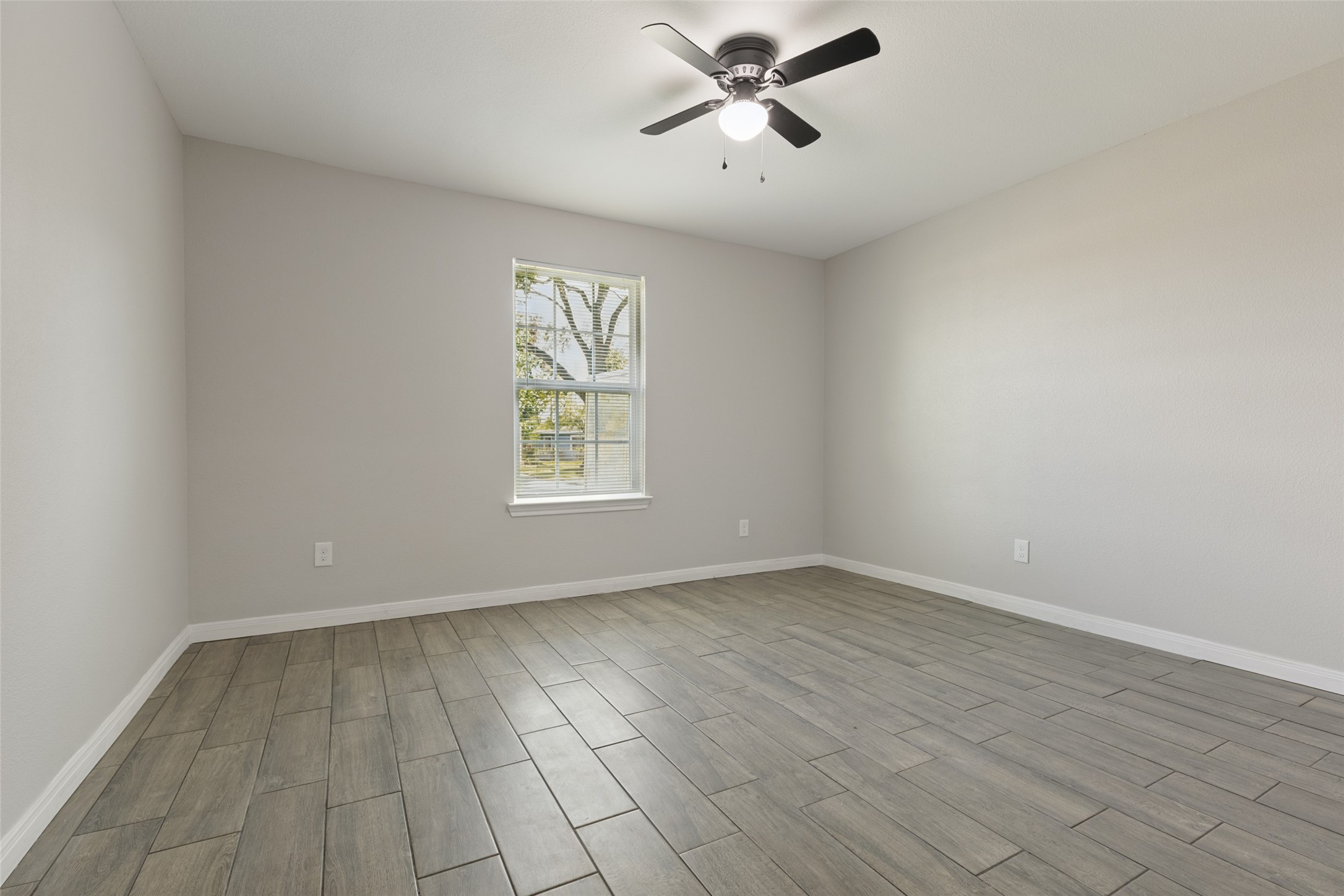5214 Pomander Road Property Photo 18