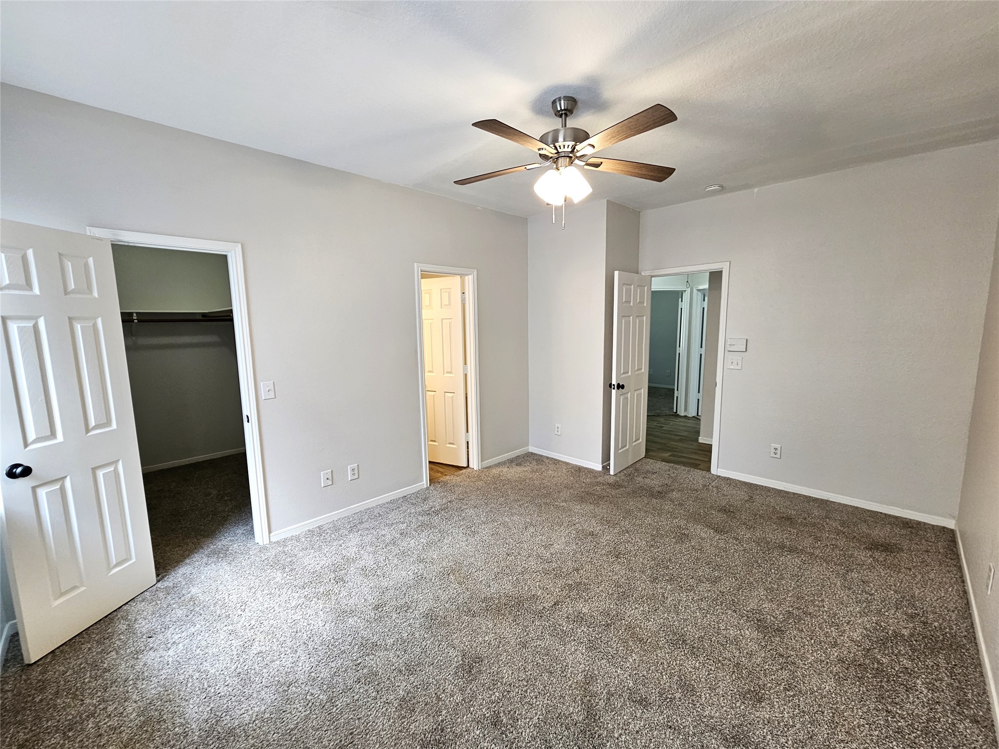 2919 Desert Oasis Lane Property Photo 21