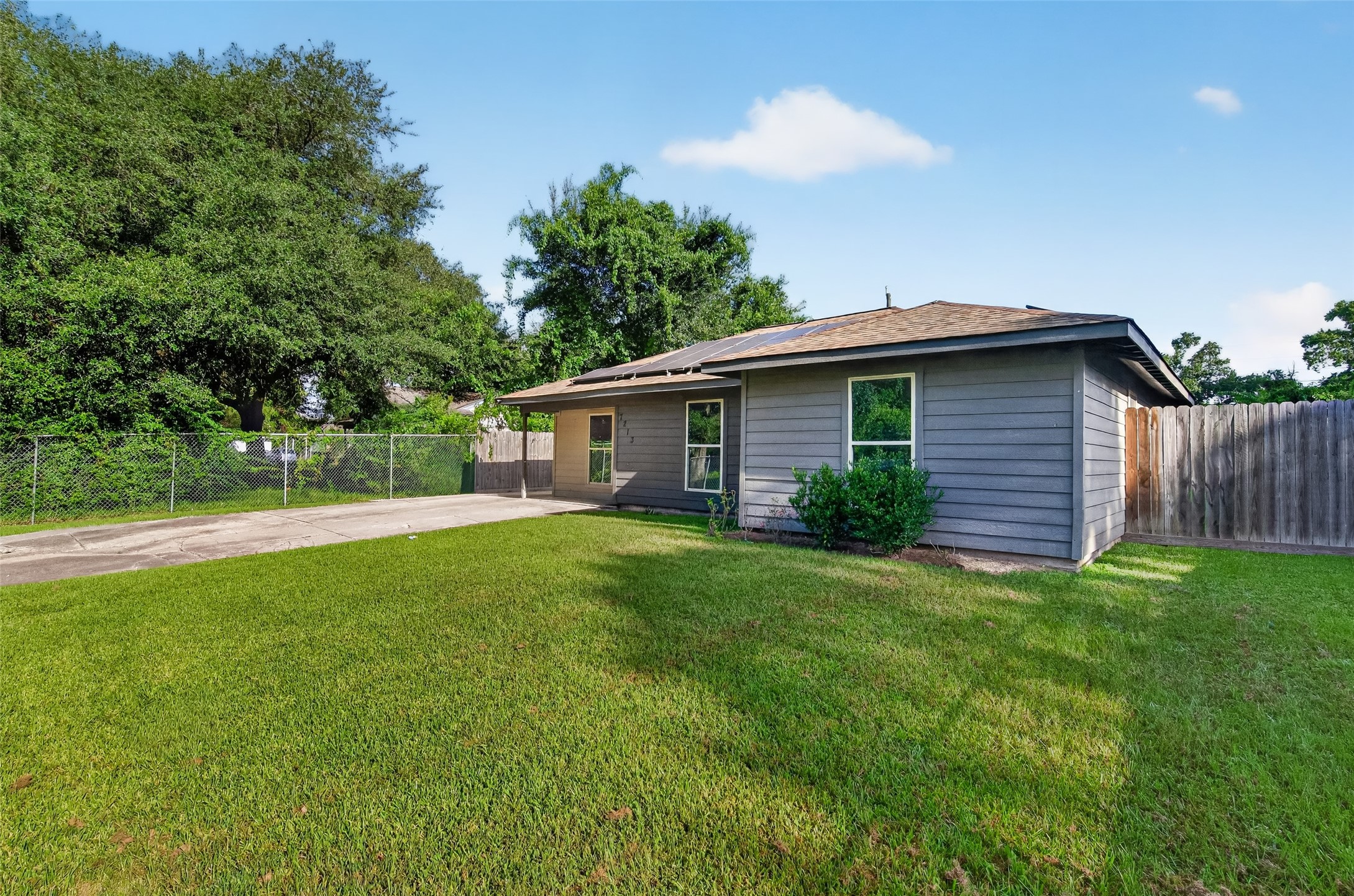7213 Rhobell Street Property Photo 2