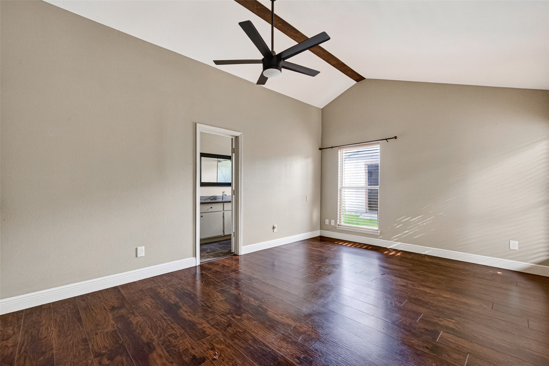 7213 Rhobell Street Property Photo 11
