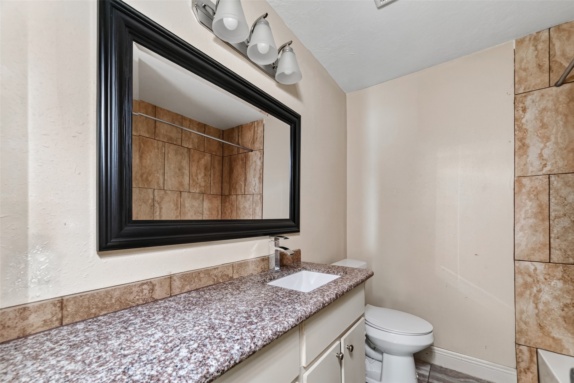 7213 Rhobell Street Property Photo 19
