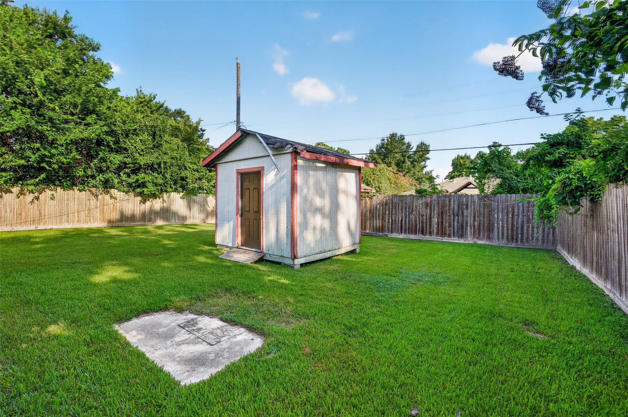 7213 Rhobell Street Property Photo 21