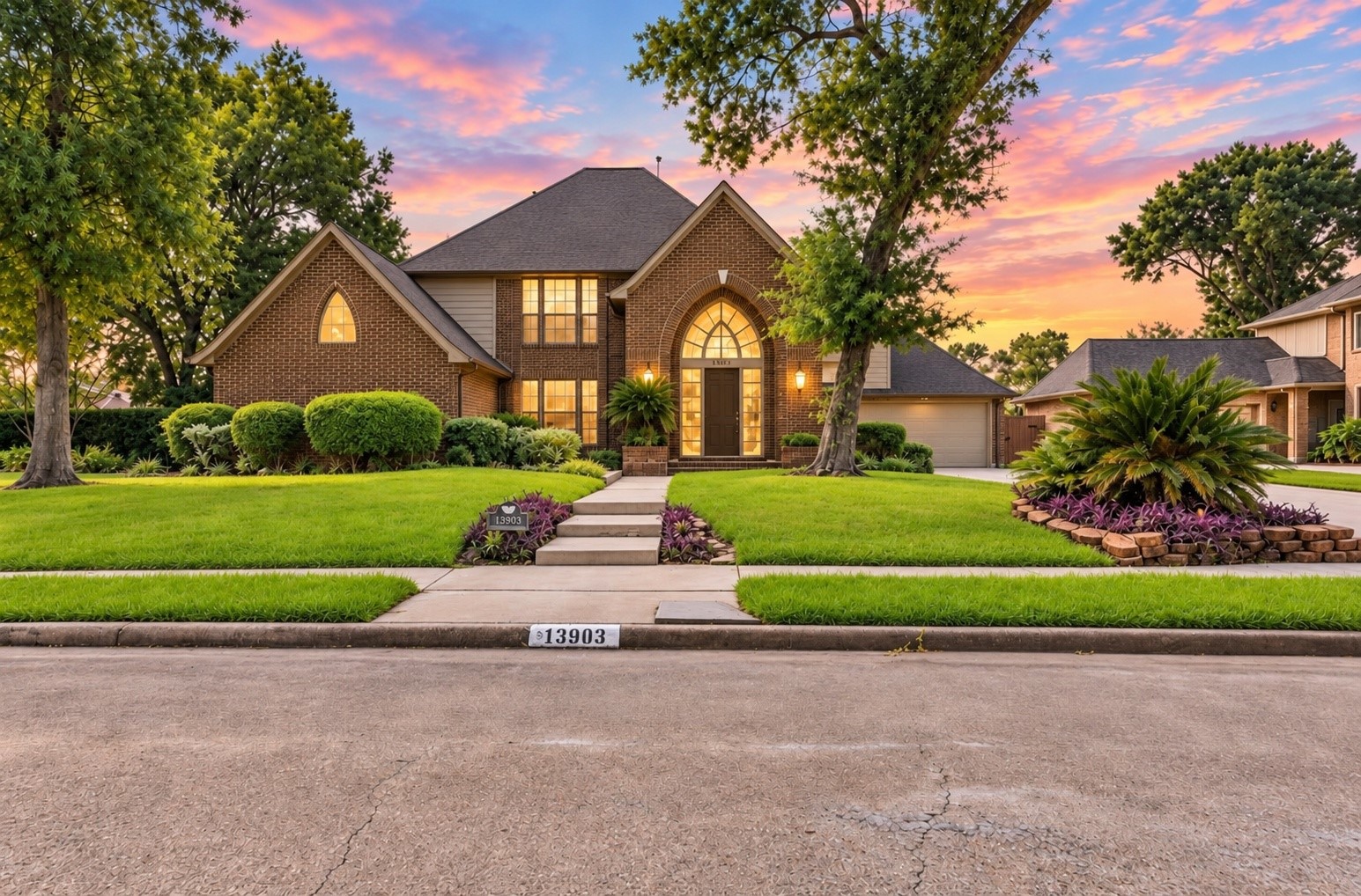 13903 Wilde Forest Court Property Photo 1