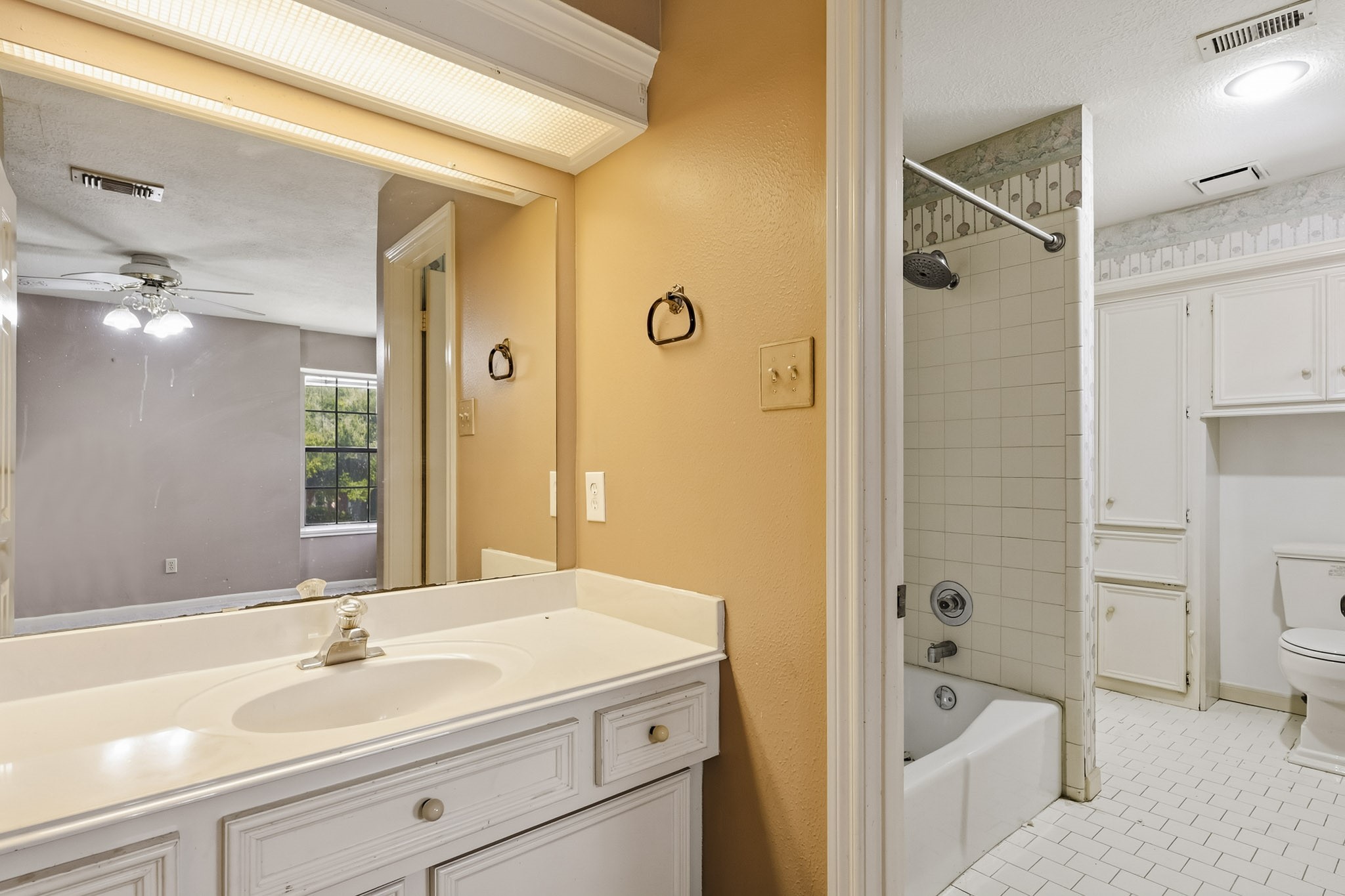 13903 Wilde Forest Court Property Photo 27
