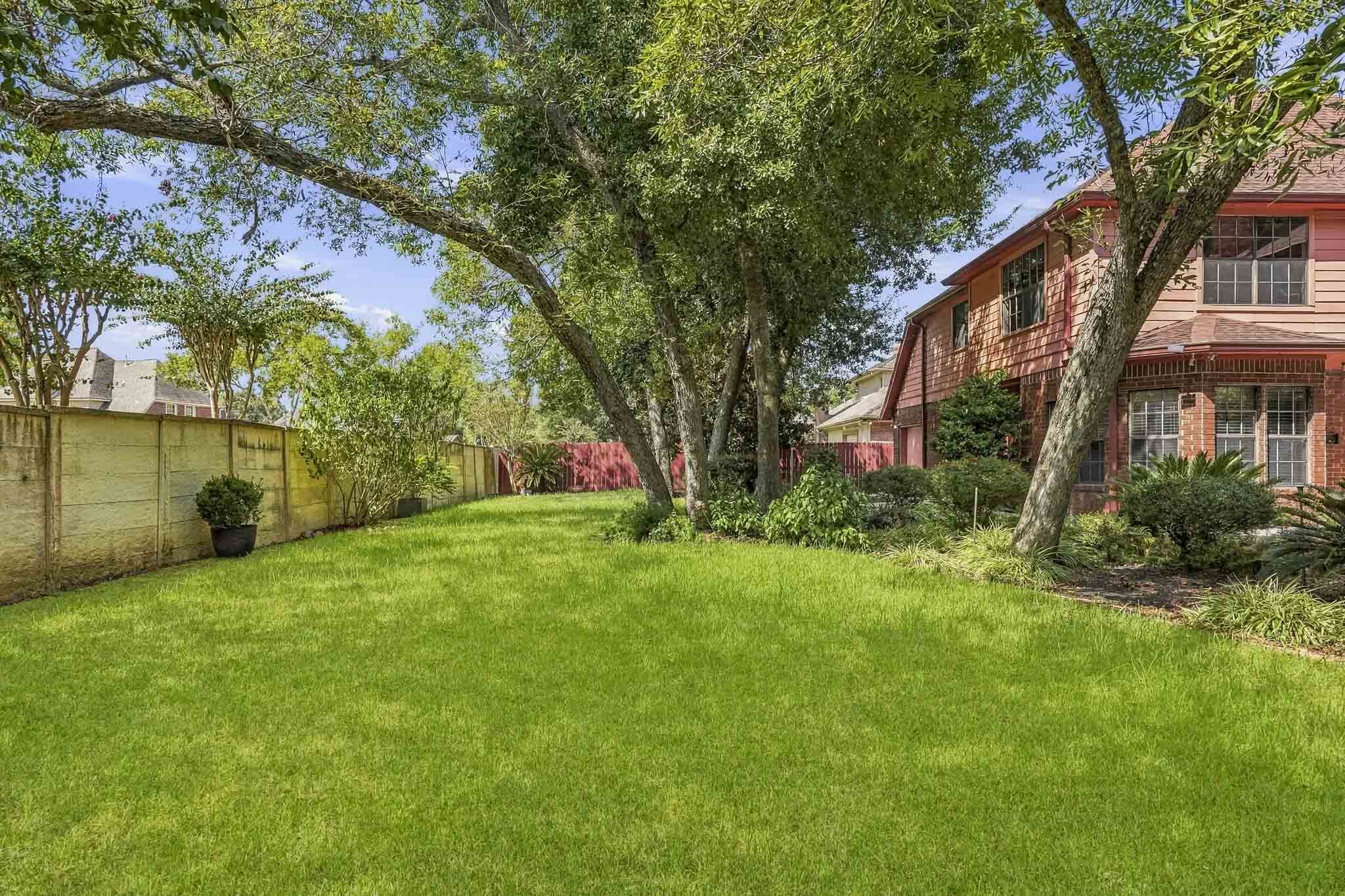 13903 Wilde Forest Court Property Photo 28