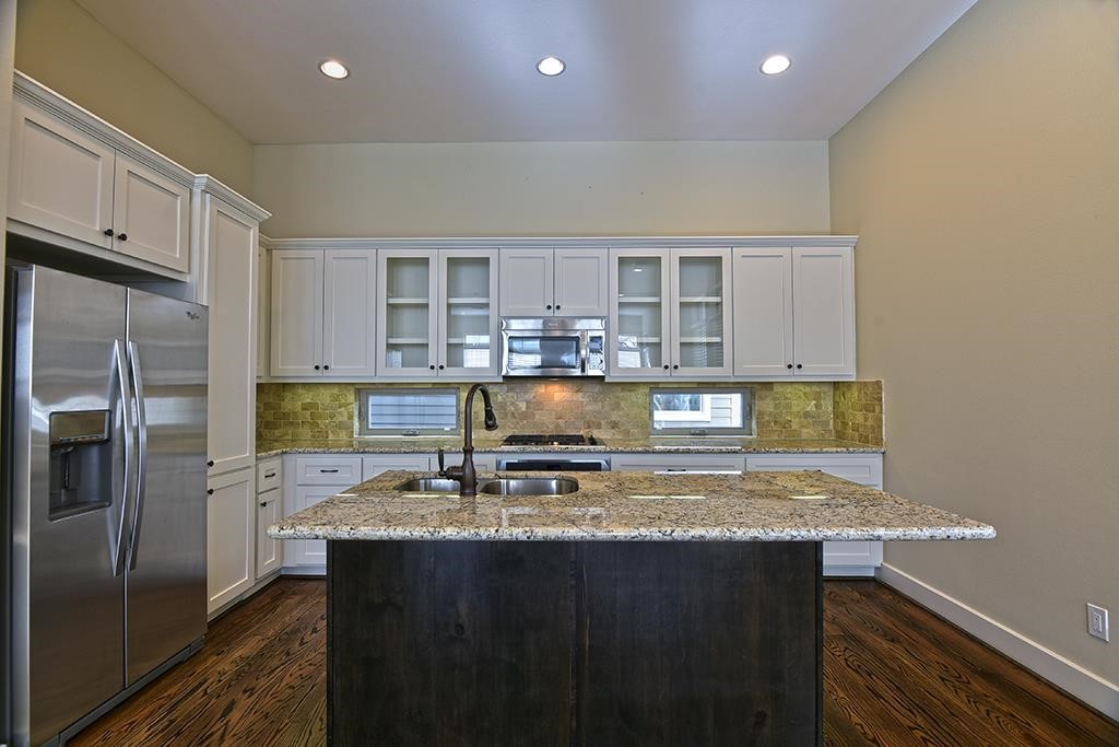 2441 Charleston Street C Property Photo 7