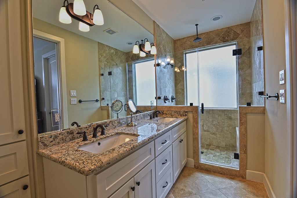 2441 Charleston Street C Property Photo 23