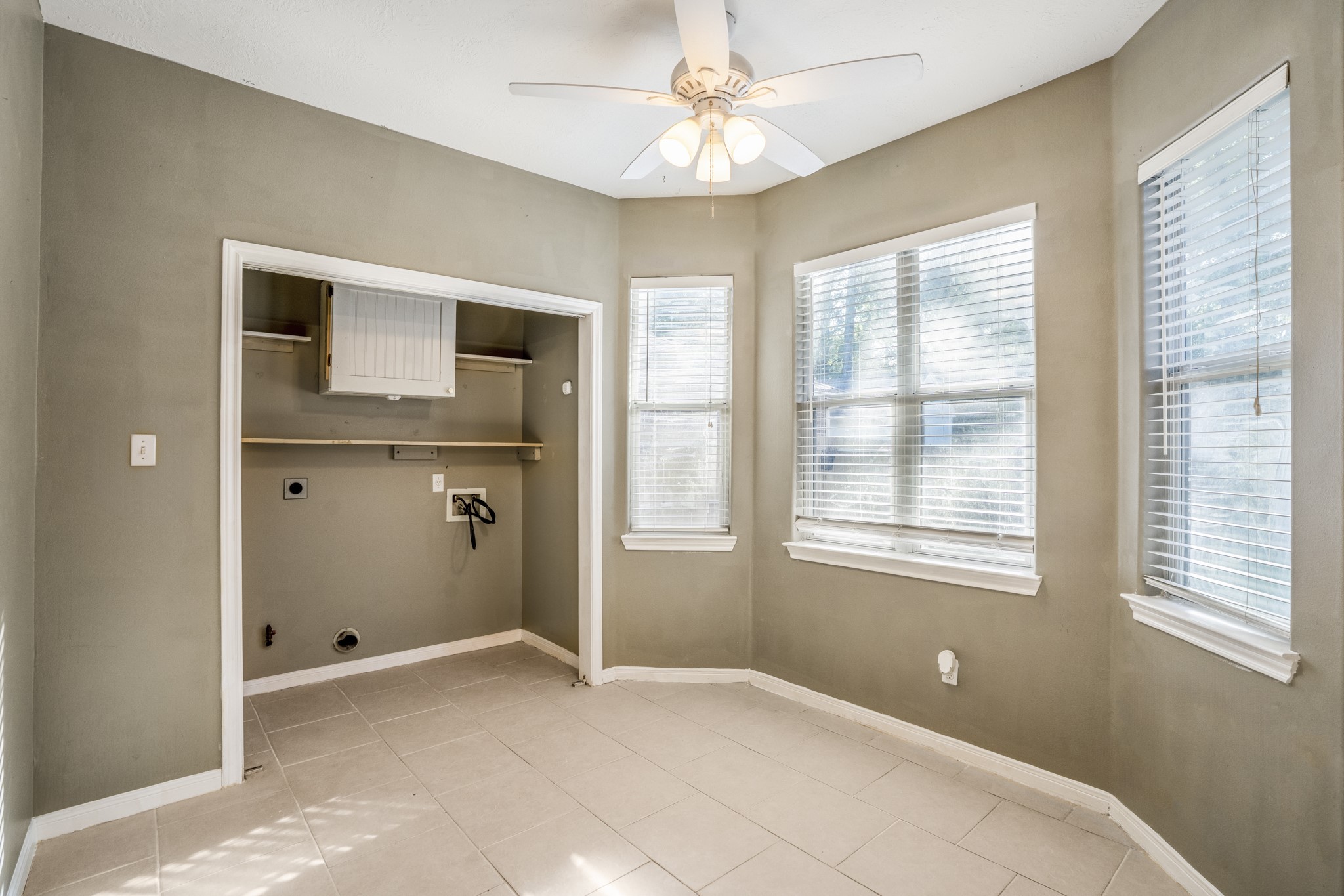 5530 Postwood Green Lane Property Photo 15