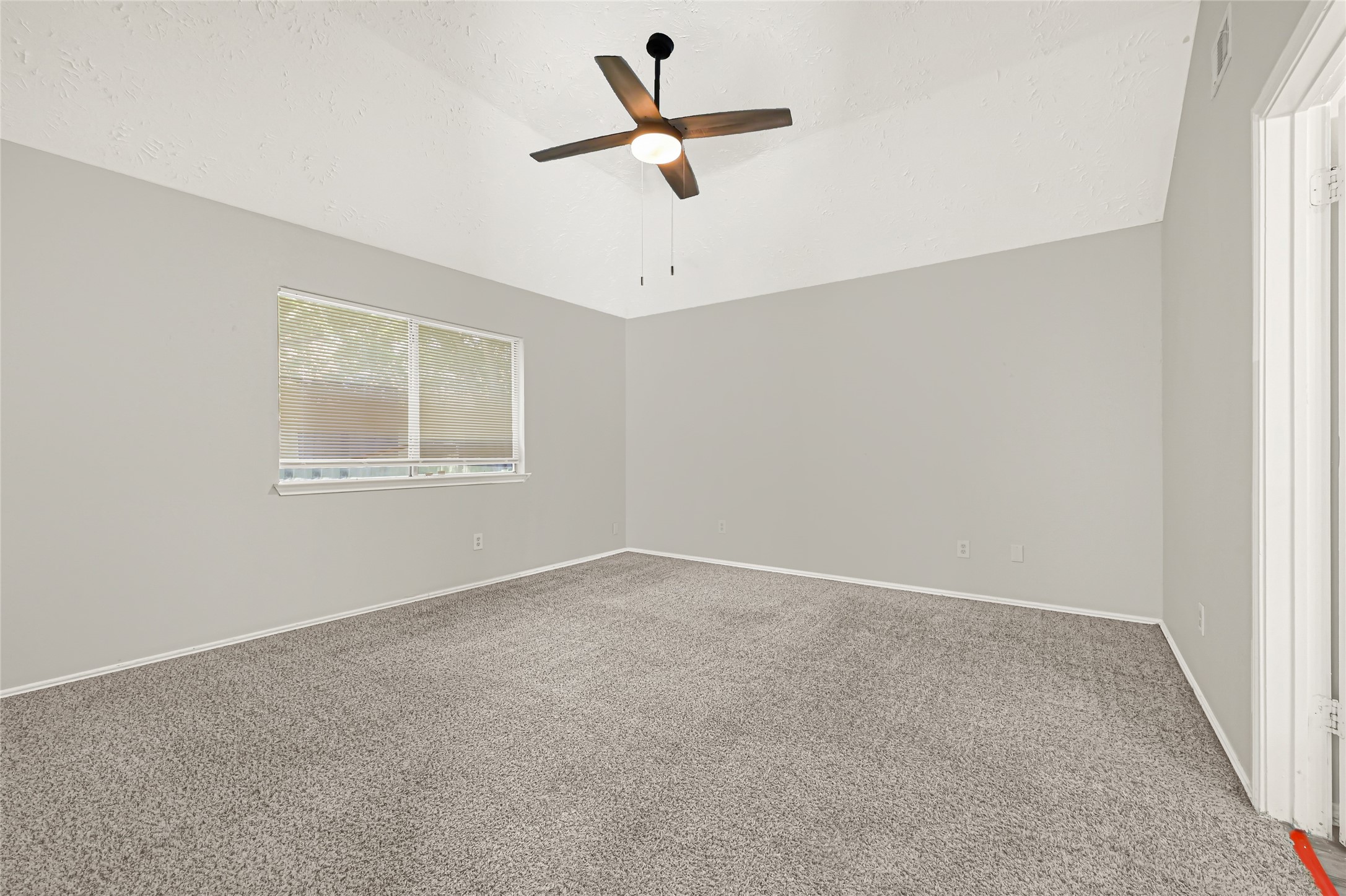 8111 Furlong Lane Property Photo 11