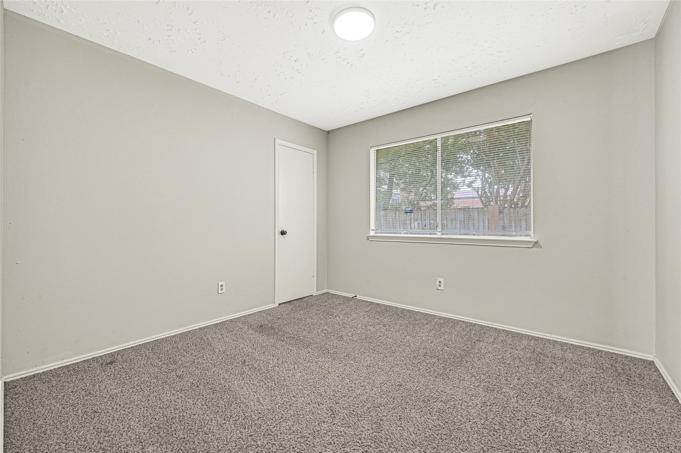 8111 Furlong Lane Property Photo 16